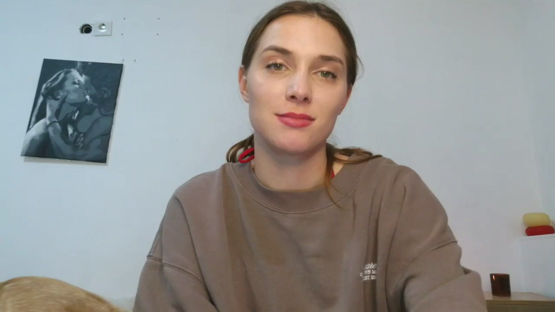 Gallery image thumbnail from HaleyReed's myfreecams stream on, 11/02/2025, 17:09 image 16 of 20