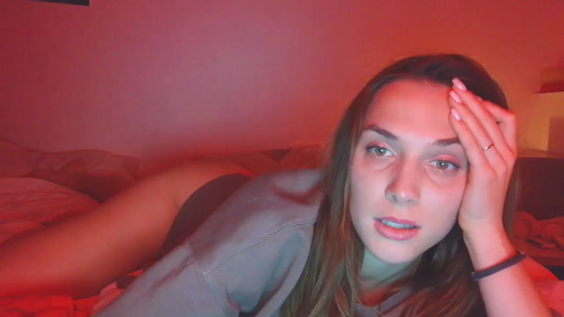 Gallery image thumbnail from HaleyReed's myfreecams stream on, 11/02/2025, 18:22 image 15 of 20