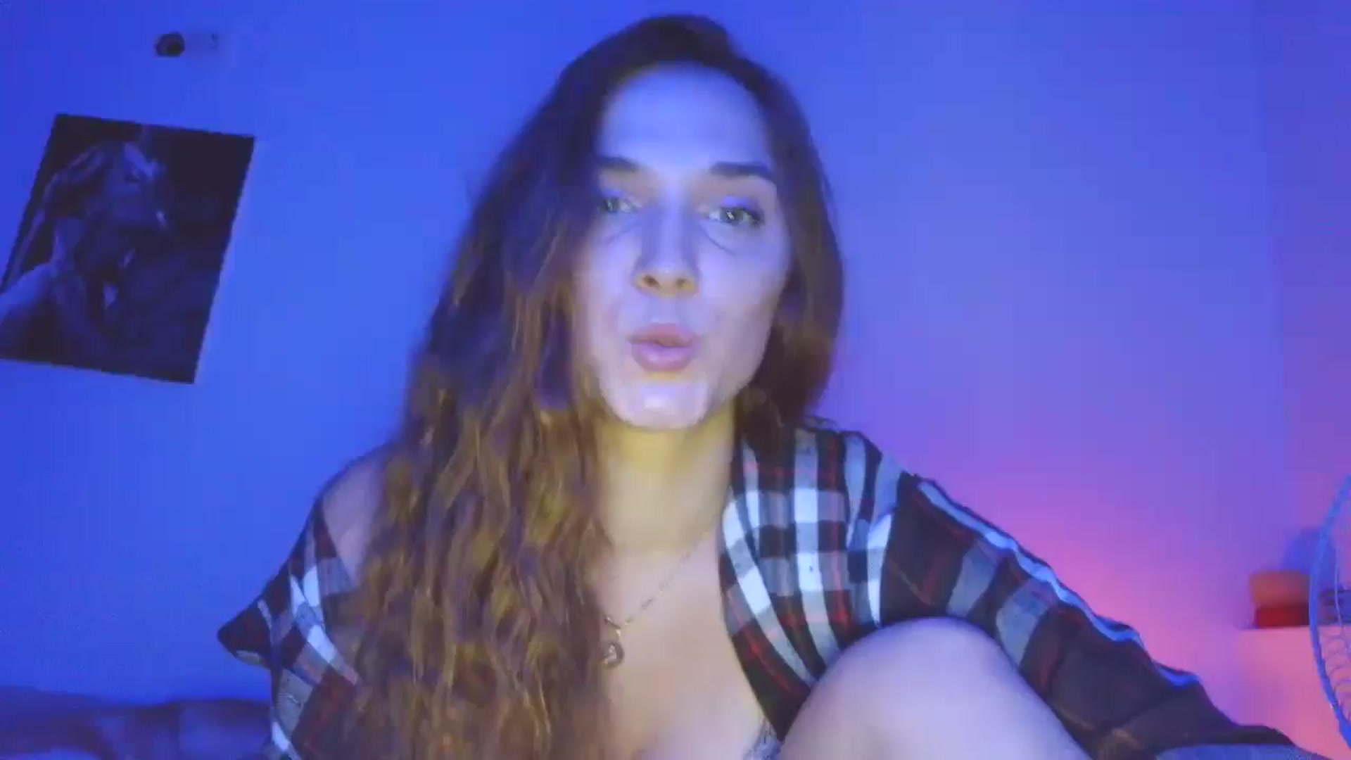Gallery image thumbnail from HaleyReed's myfreecams stream on, 11/05/2025, 14:31 image 6 of 20