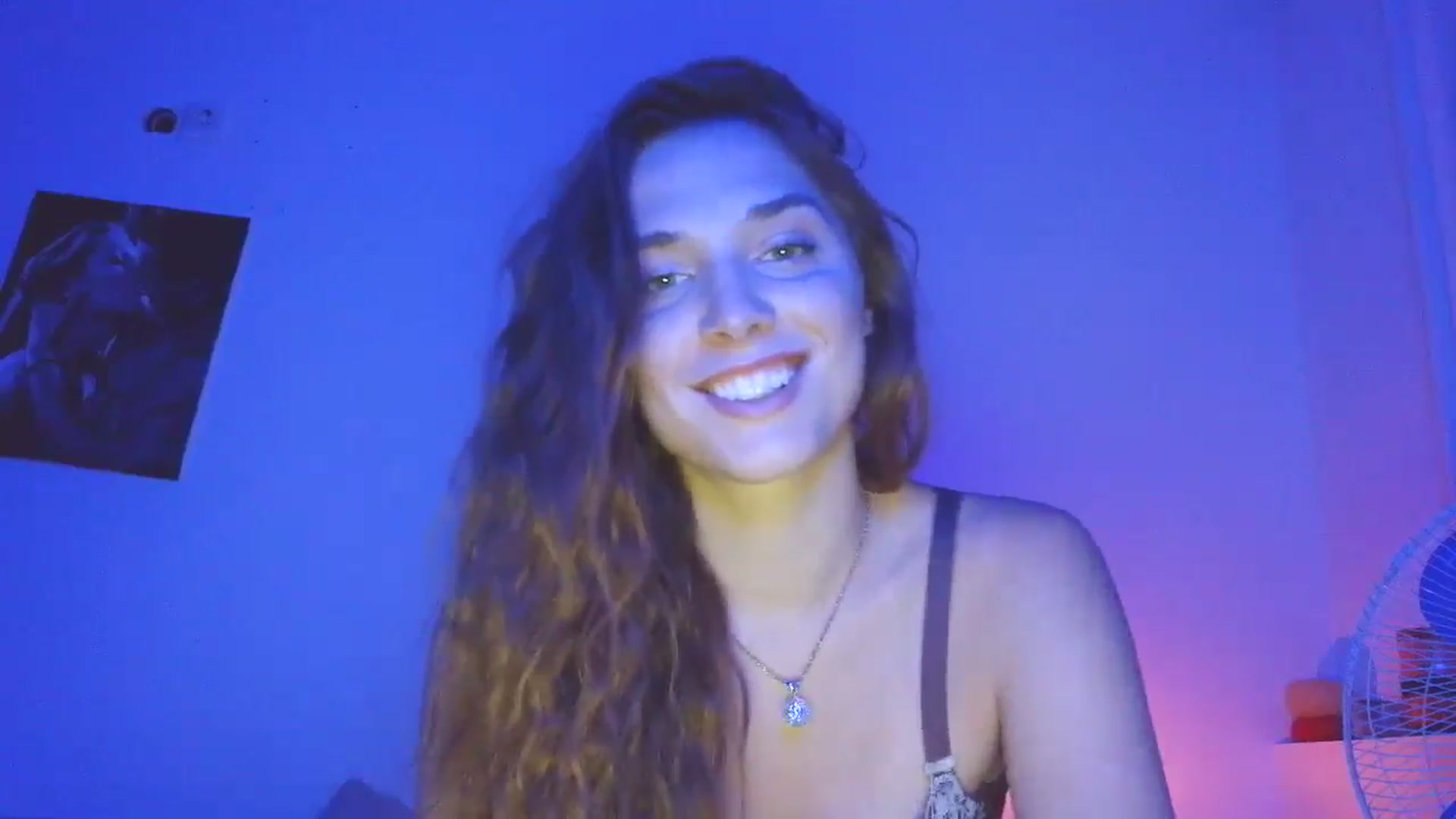Gallery image thumbnail from HaleyReed's myfreecams stream on, 11/05/2025, 14:31 image 13 of 20