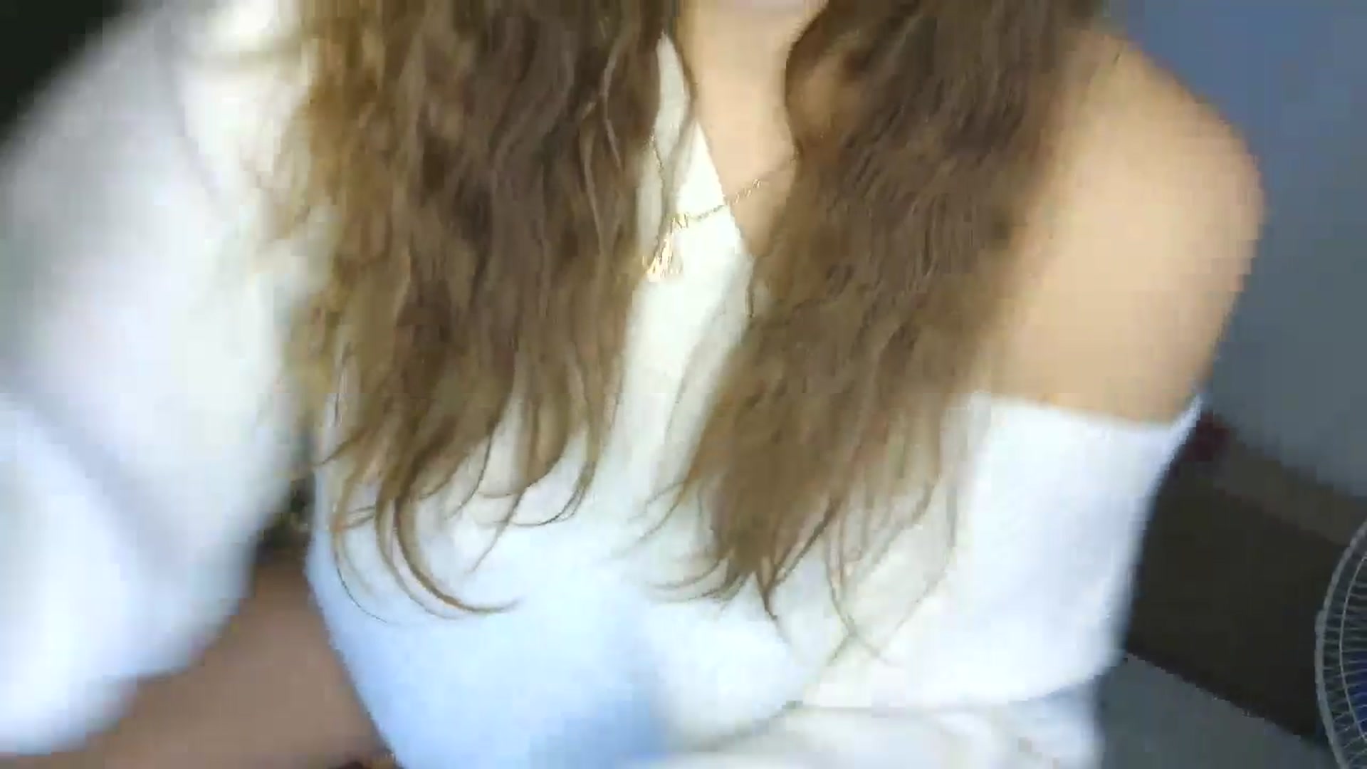 Gallery image thumbnail from HaleyReed's myfreecams stream on, 11/06/2025, 13:03 image 5 of 20