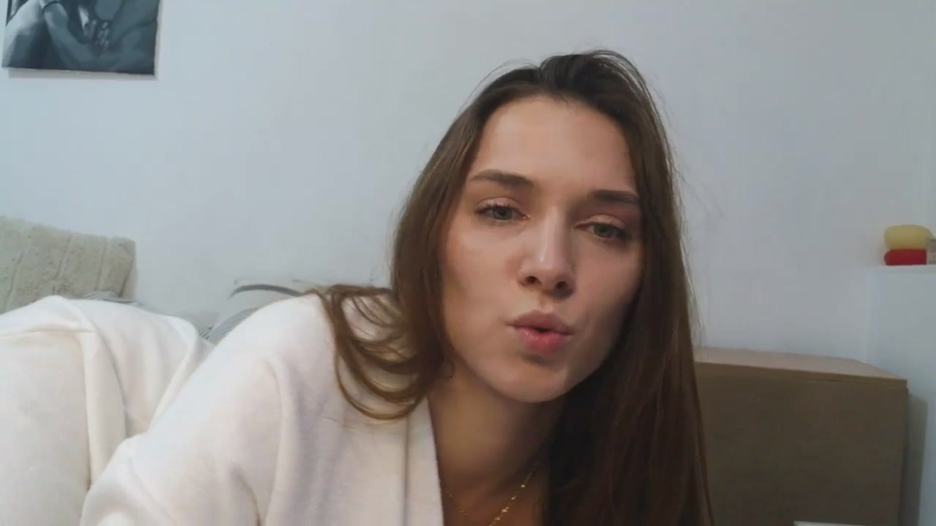 Gallery image thumbnail from HaleyReed's myfreecams stream on, 11/10/2025, 13:48 image 16 of 20