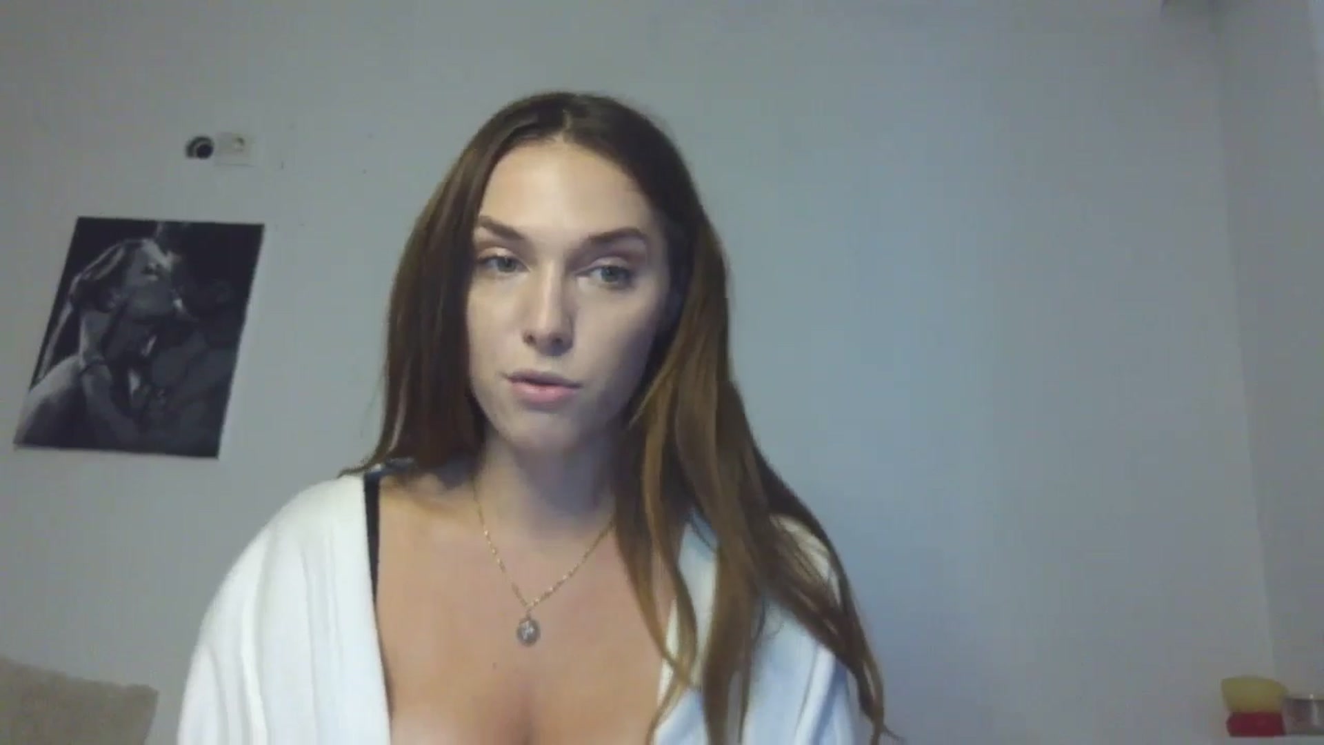 Gallery image thumbnail from HaleyReed's myfreecams stream on, 11/10/2025, 13:48 image 4 of 20