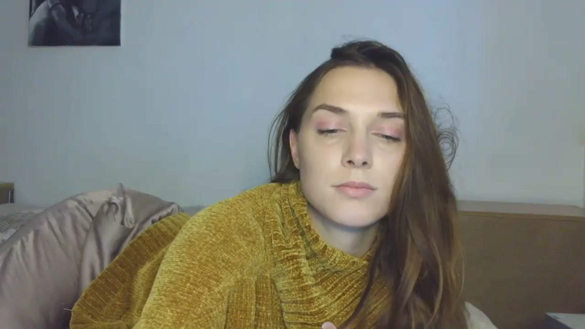 Gallery image thumbnail from HaleyReed's myfreecams stream on, 11/13/2025, 14:54 image 1 of 20