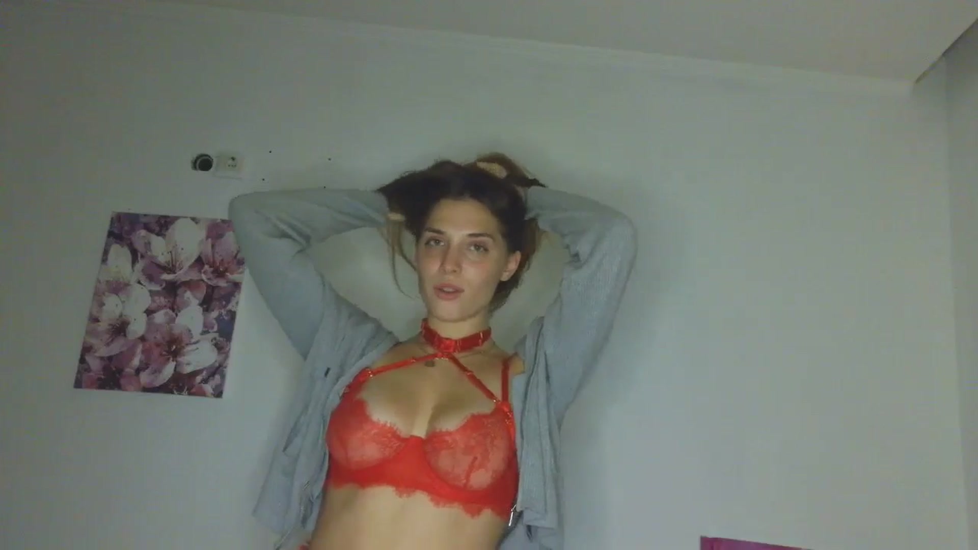 Gallery image thumbnail from HaleyReed's myfreecams stream on, 11/14/2025, 22:10 image 14 of 20