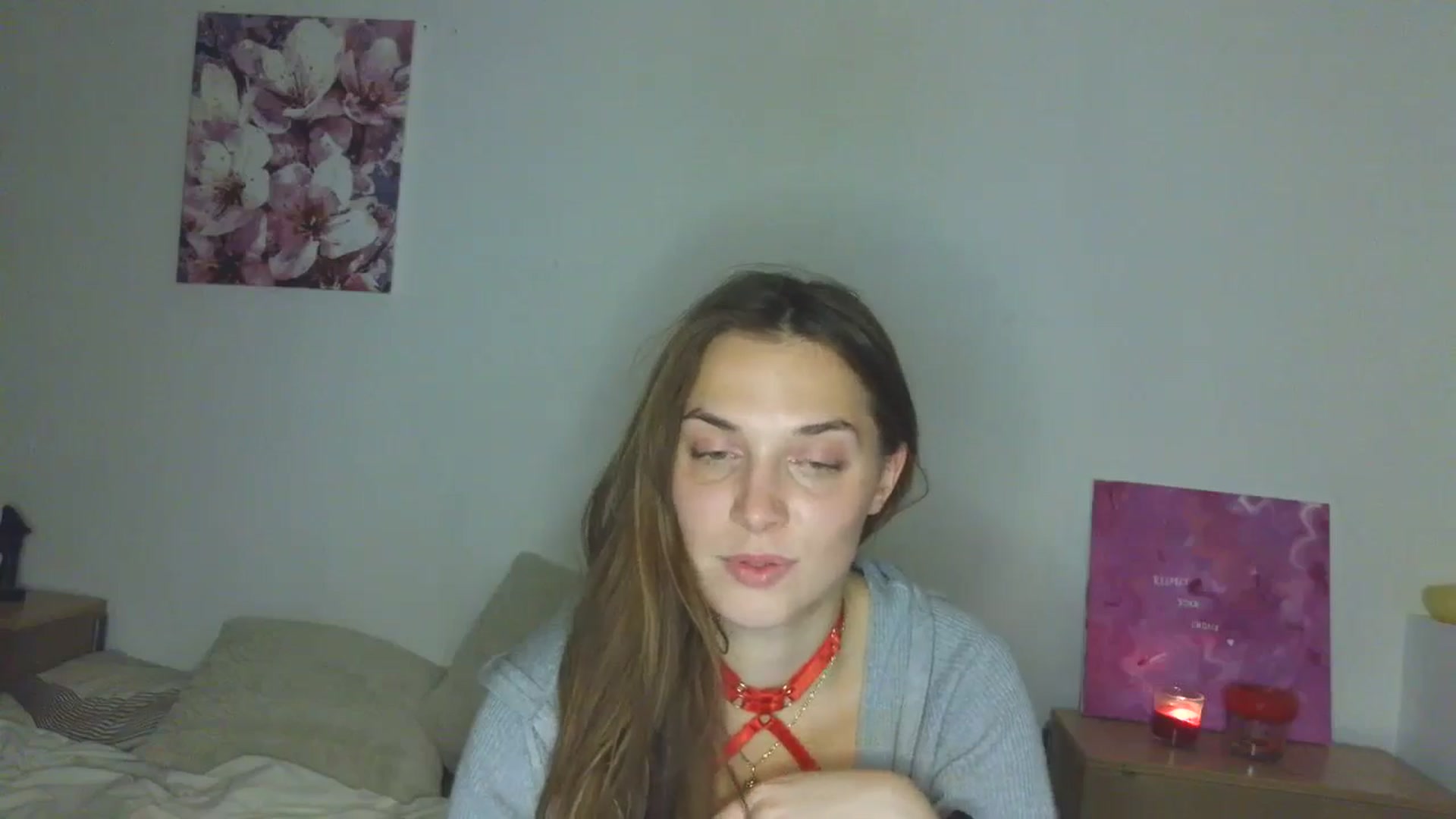Gallery image thumbnail from HaleyReed's myfreecams stream on, 11/14/2025, 22:10 image 16 of 20