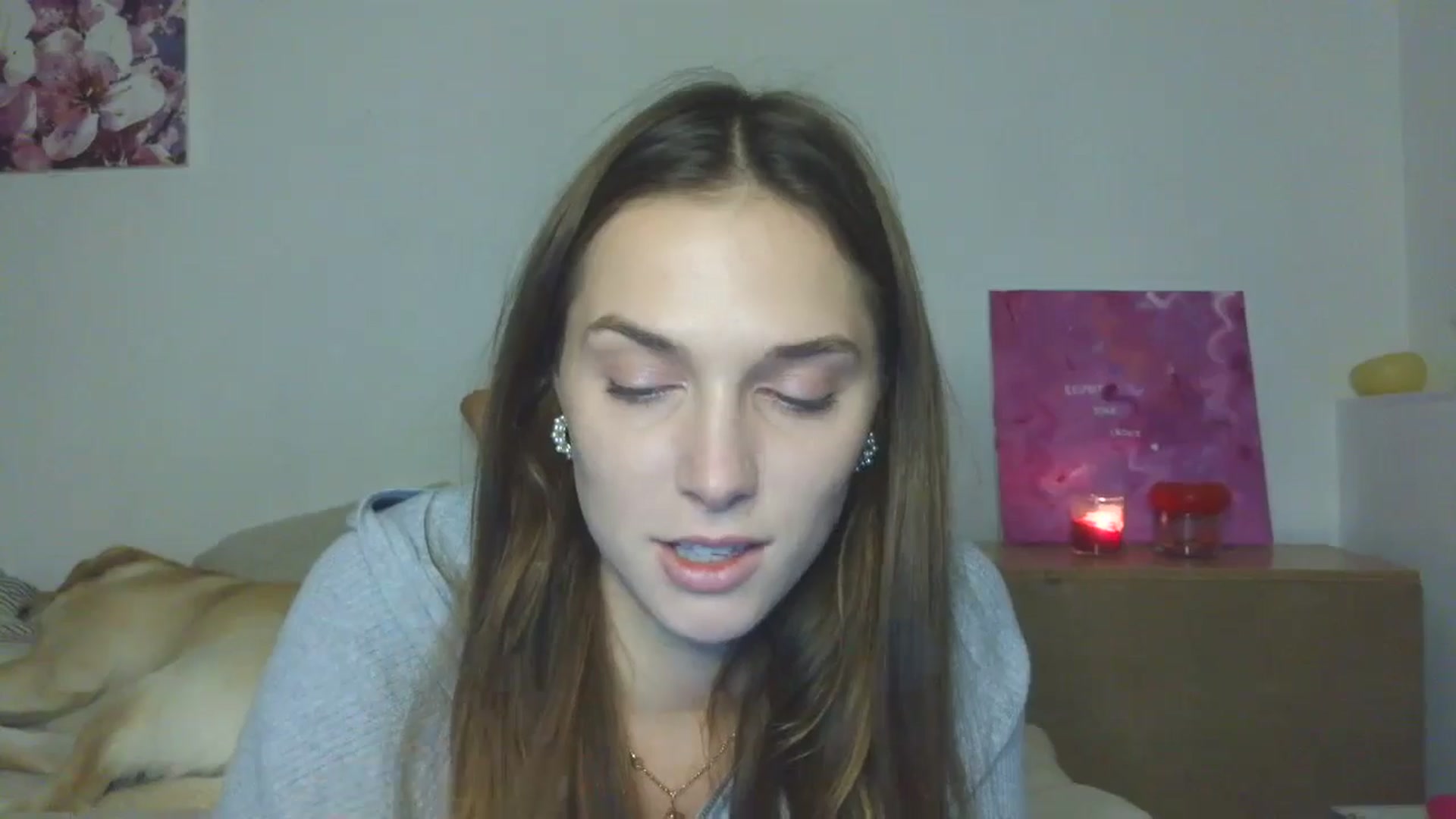 Gallery image thumbnail from HaleyReed's myfreecams stream on, 11/16/2025, 14:23 image 7 of 20