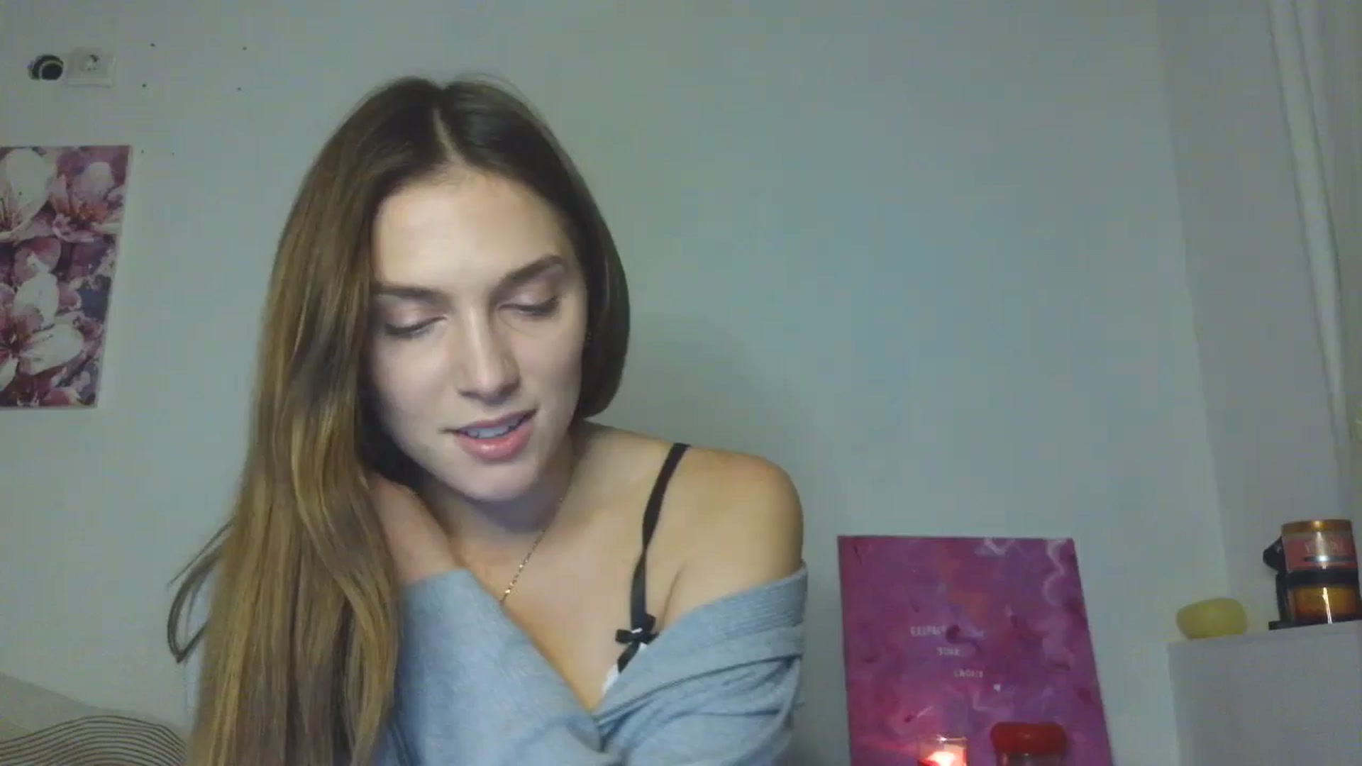 Gallery image thumbnail from HaleyReed's myfreecams stream on, 11/16/2025, 15:33 image 20 of 20