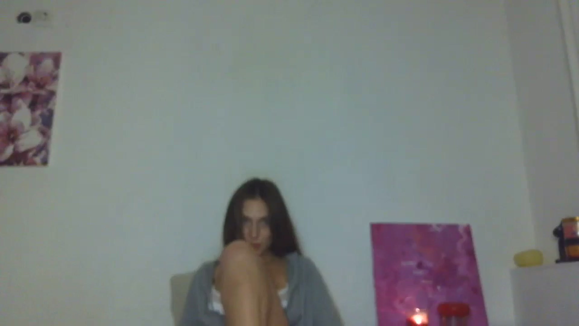 Gallery image thumbnail from HaleyReed's myfreecams stream on, 11/16/2025, 15:33 image 8 of 20