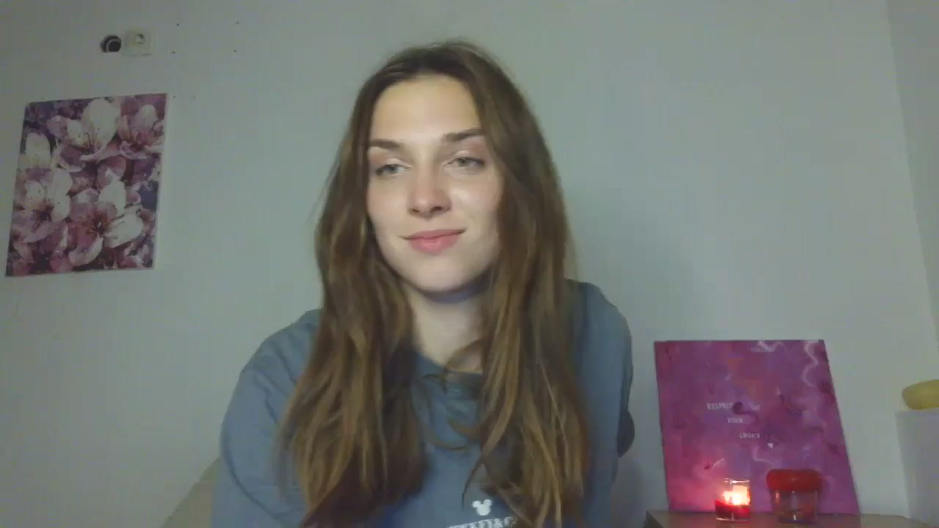 Gallery image thumbnail from HaleyReed's myfreecams stream on, 11/16/2025, 19:13 image 17 of 20