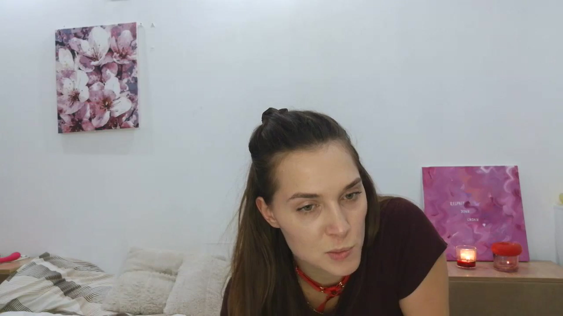 Gallery image thumbnail from HaleyReed's myfreecams stream on, 11/17/2025, 14:05 image 15 of 20