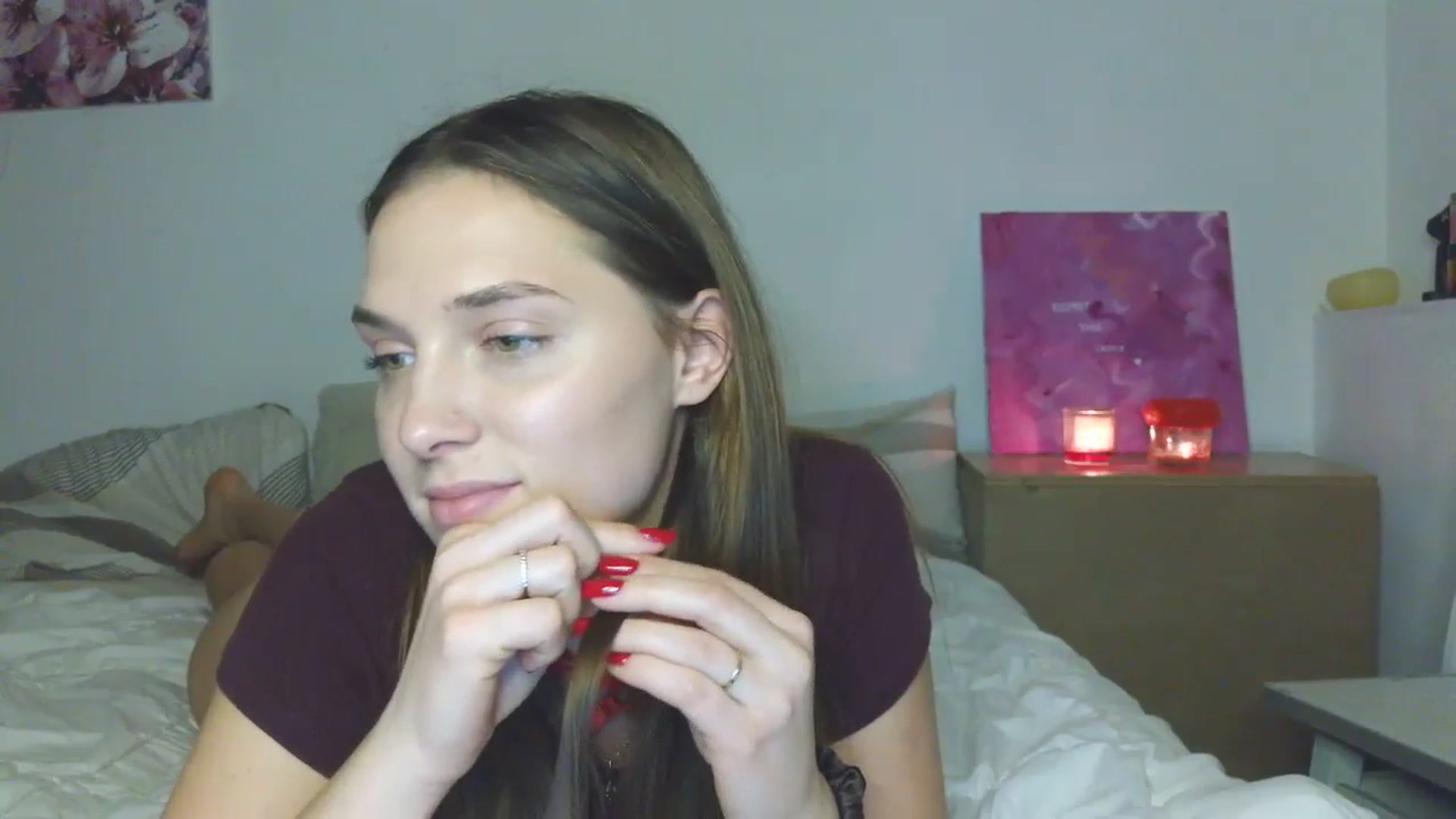 Gallery image thumbnail from HaleyReed's myfreecams stream on, 11/17/2025, 18:22 image 2 of 20