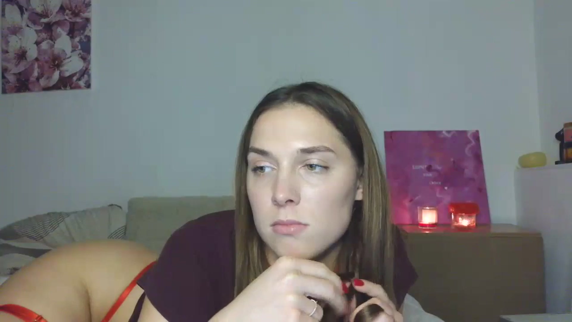 Gallery image thumbnail from HaleyReed's myfreecams stream on, 11/17/2025, 18:22 image 12 of 20