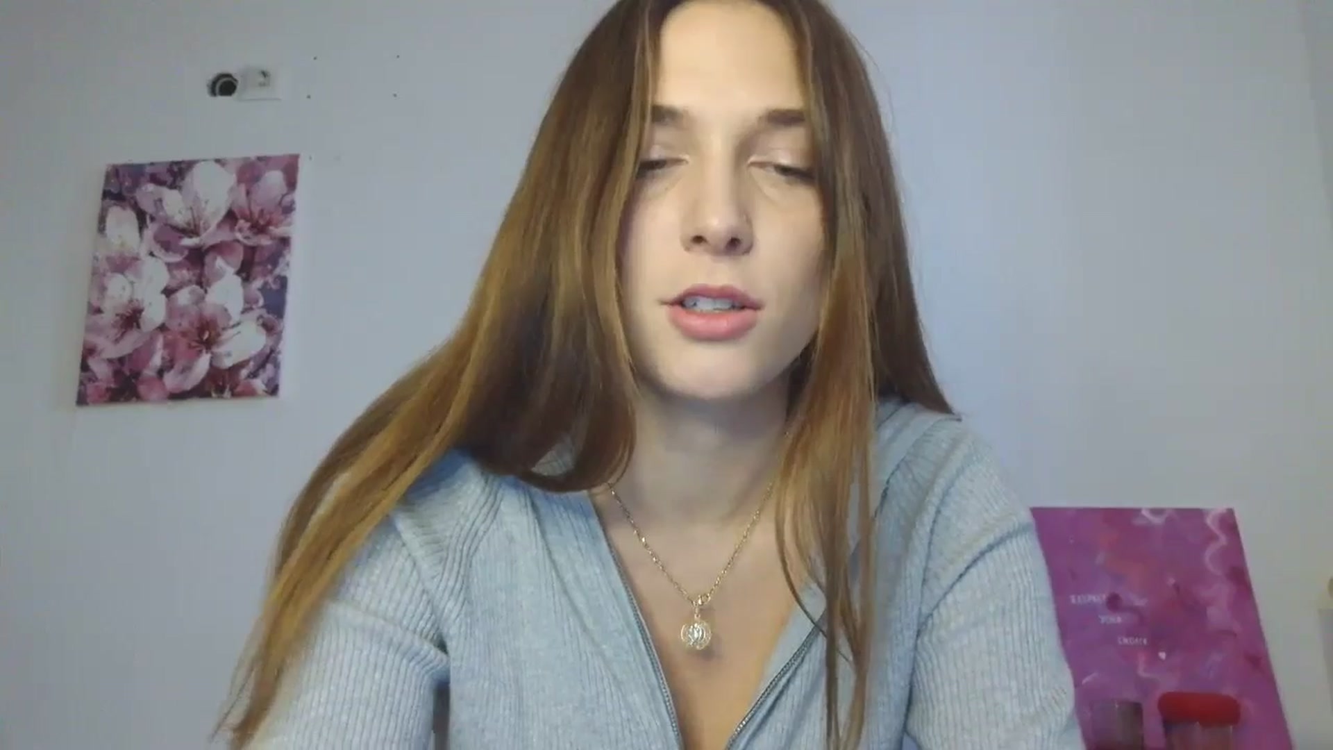 Gallery image thumbnail from HaleyReed's myfreecams stream on, 11/19/2025, 13:57 image 3 of 20