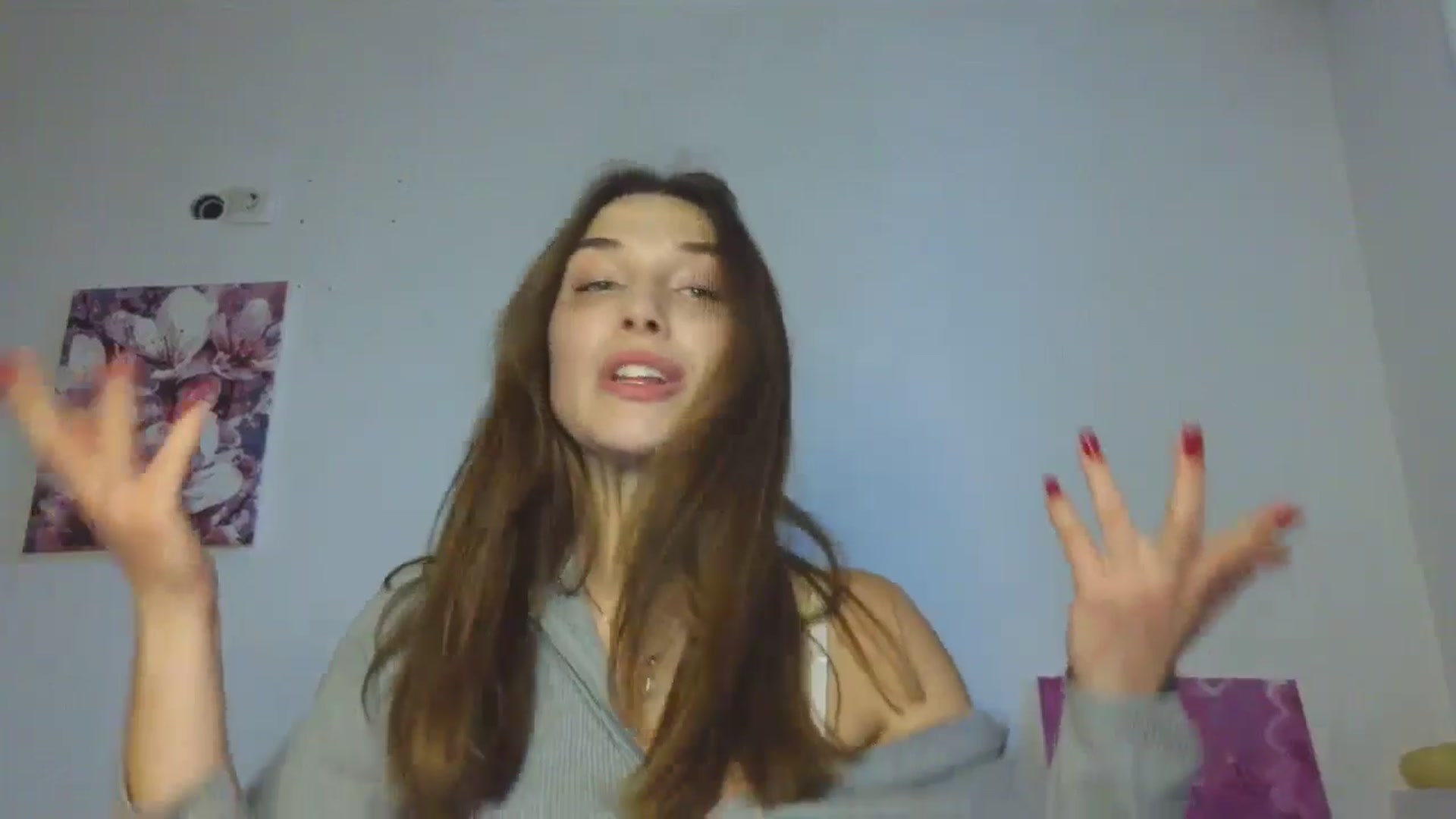 Gallery image thumbnail from HaleyReed's myfreecams stream on, 11/19/2025, 13:57 image 14 of 20