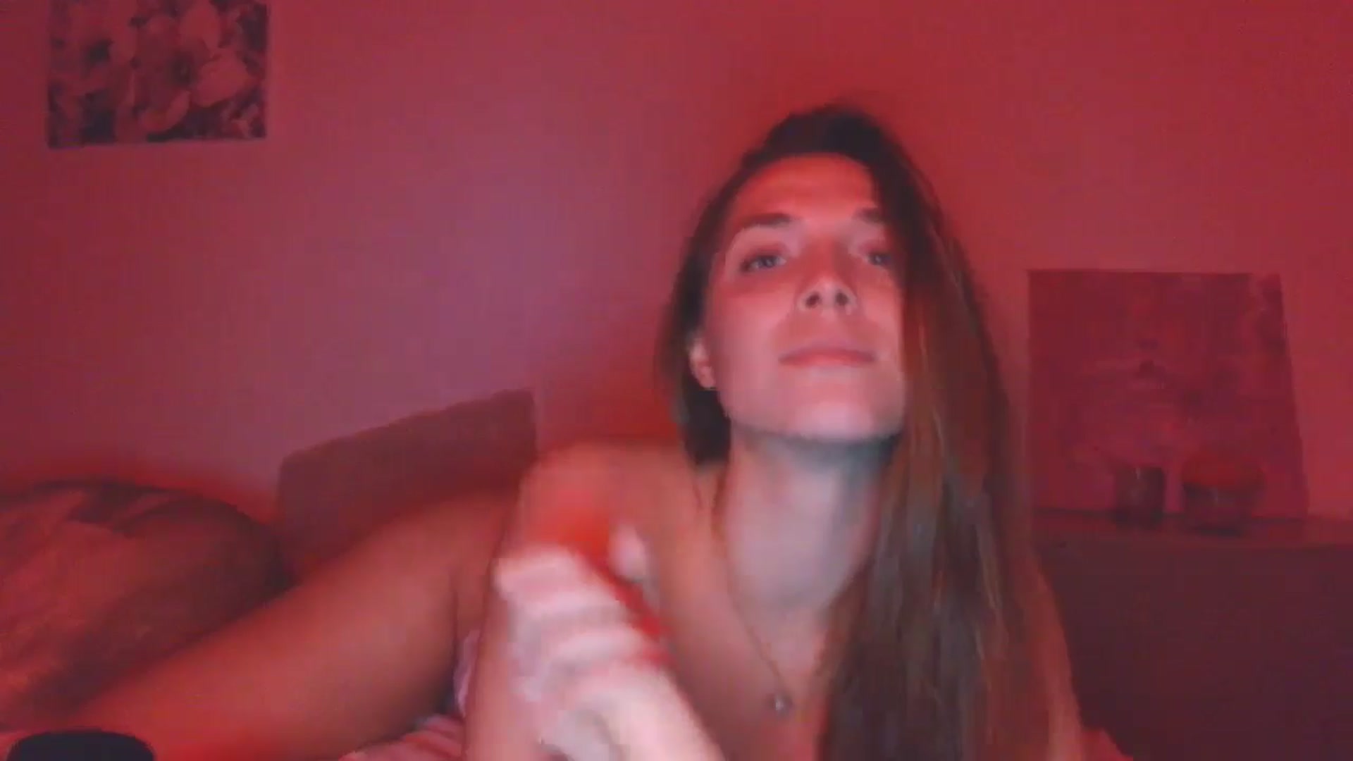 Gallery image thumbnail from HaleyReed's myfreecams stream on, 11/19/2025, 16:11 image 12 of 20