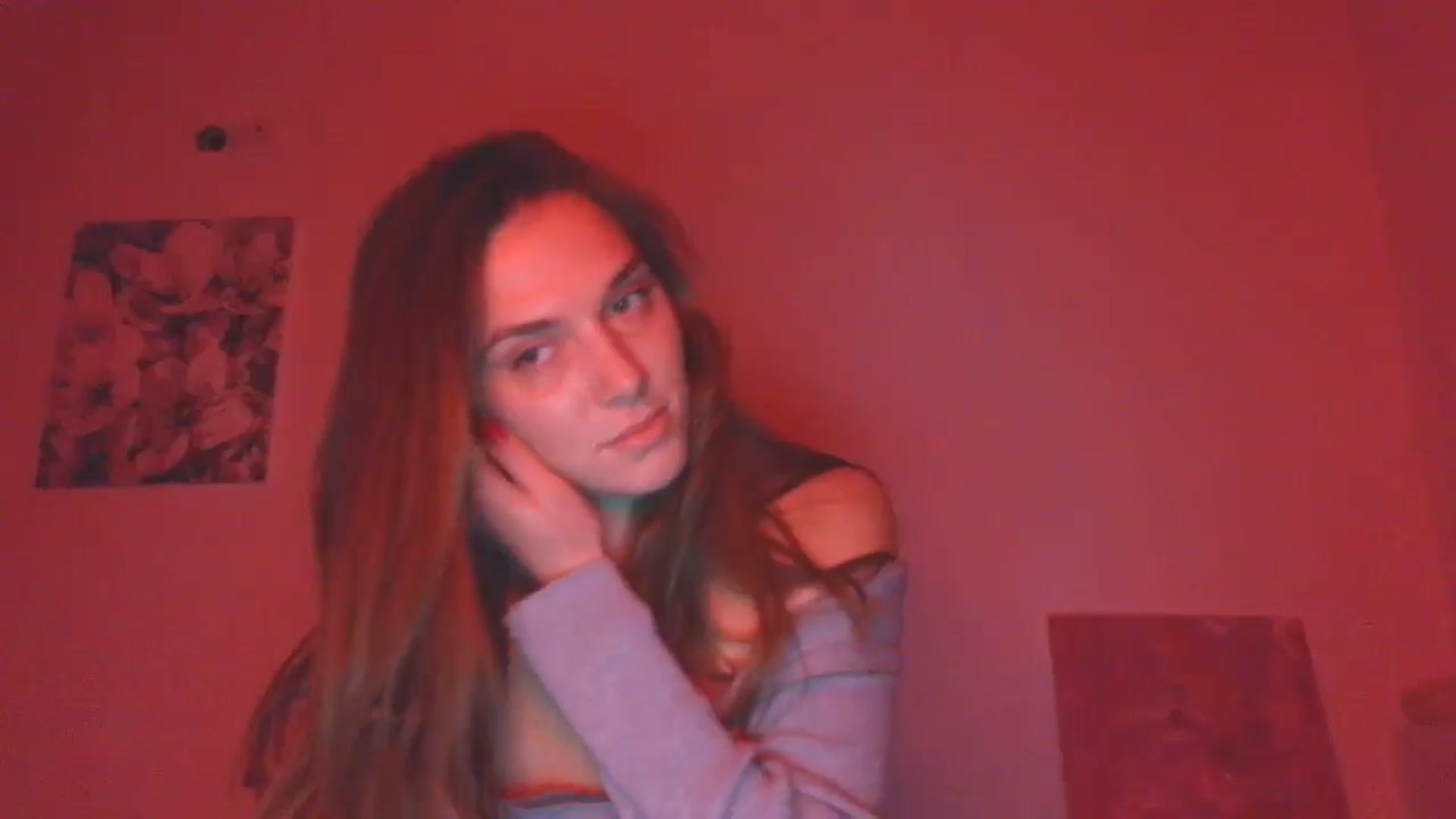 Gallery image thumbnail from HaleyReed's myfreecams stream on, 11/19/2025, 18:14 image 16 of 20
