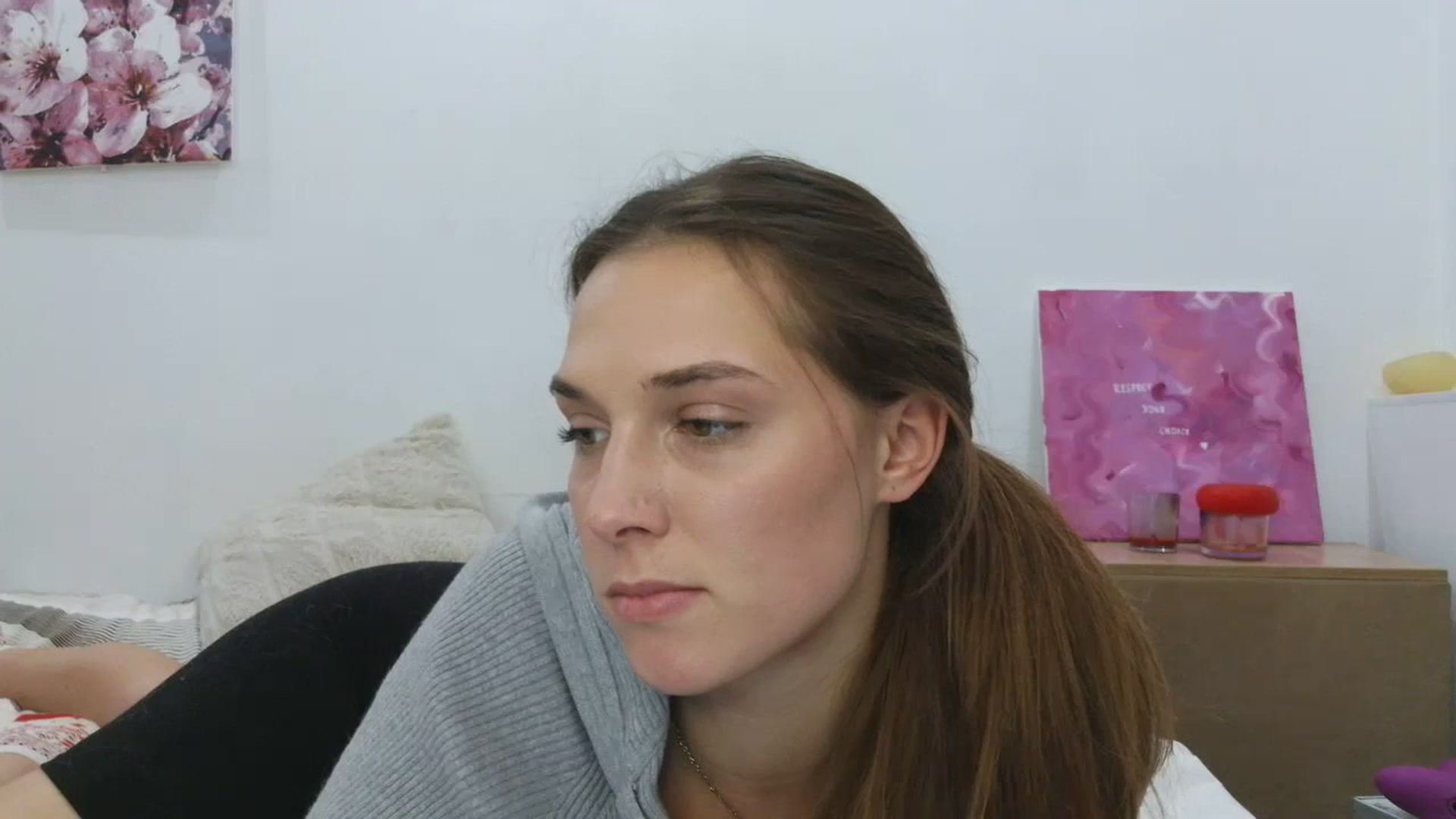 Gallery image thumbnail from HaleyReed's myfreecams stream on, 11/19/2025, 18:14 image 6 of 20
