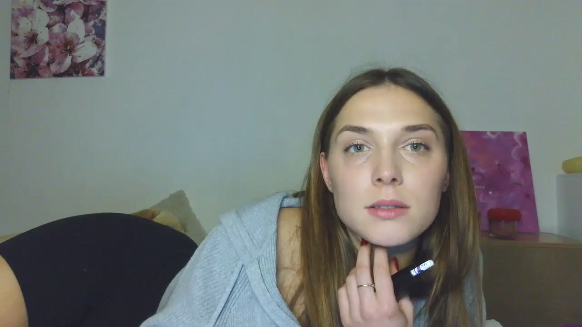 Gallery image thumbnail from HaleyReed's myfreecams stream on, 11/19/2025, 18:47 image 19 of 20