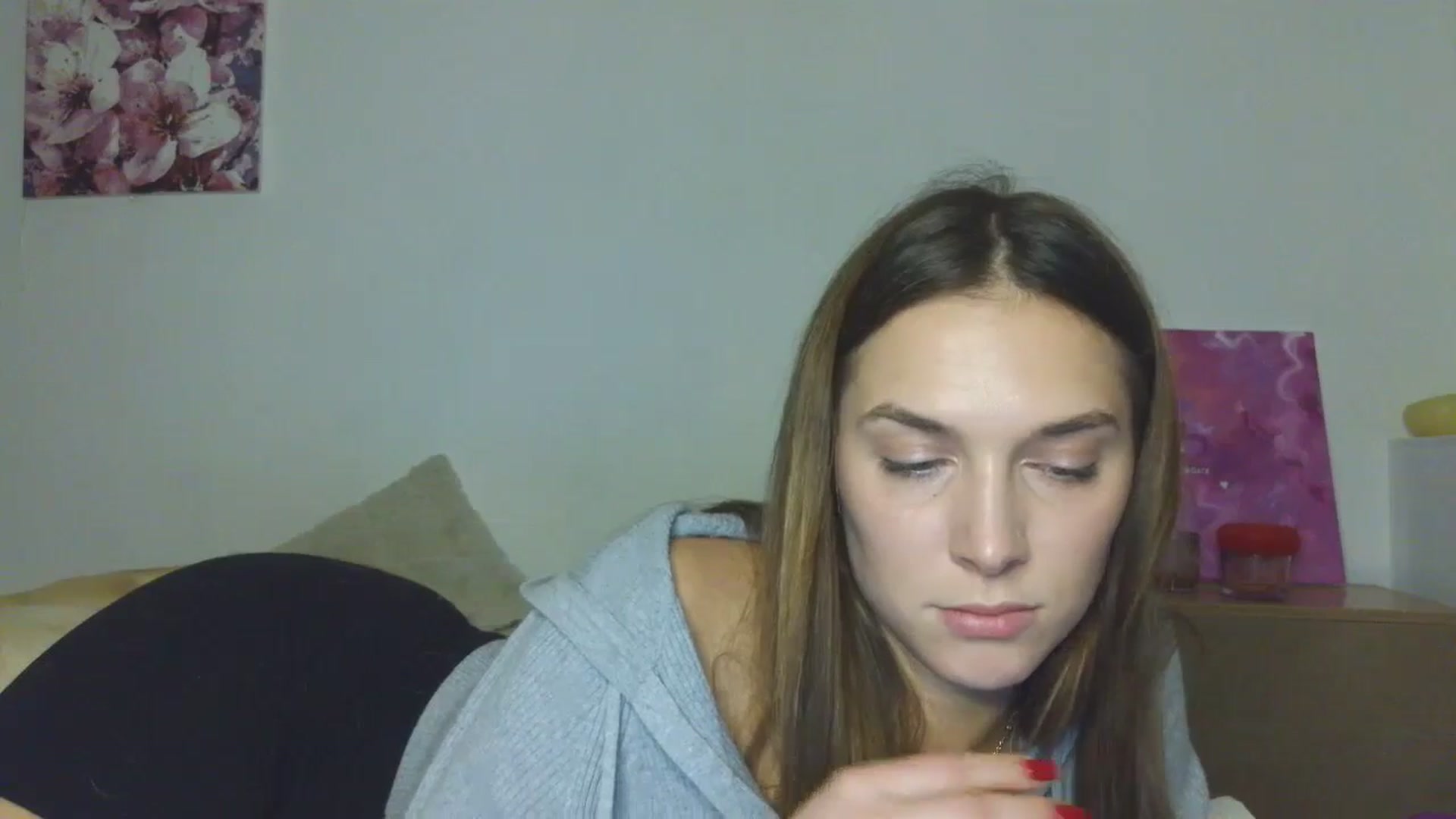 Gallery image thumbnail from HaleyReed's myfreecams stream on, 11/19/2025, 18:47 image 18 of 20