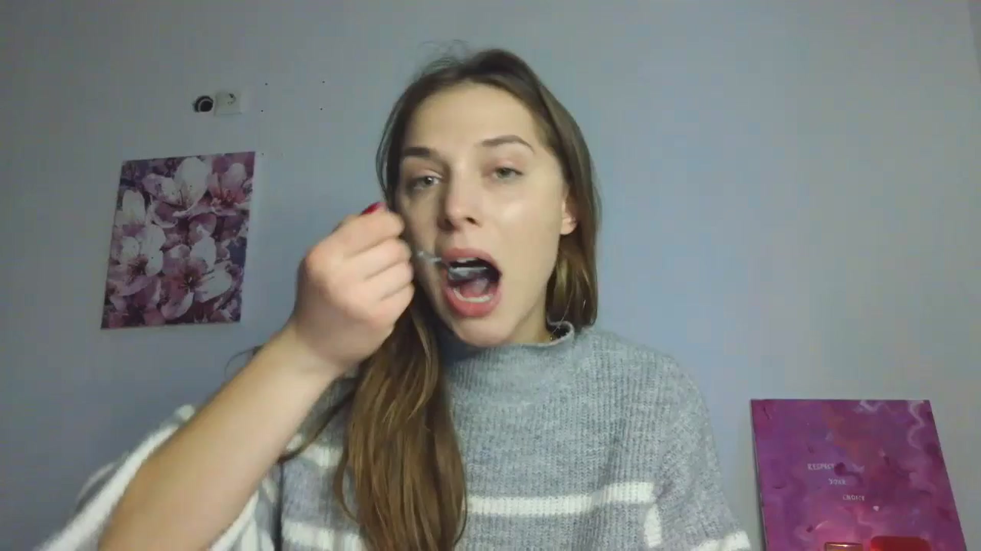 Gallery image thumbnail from HaleyReed's myfreecams stream on, 11/20/2025, 13:34 image 1 of 20