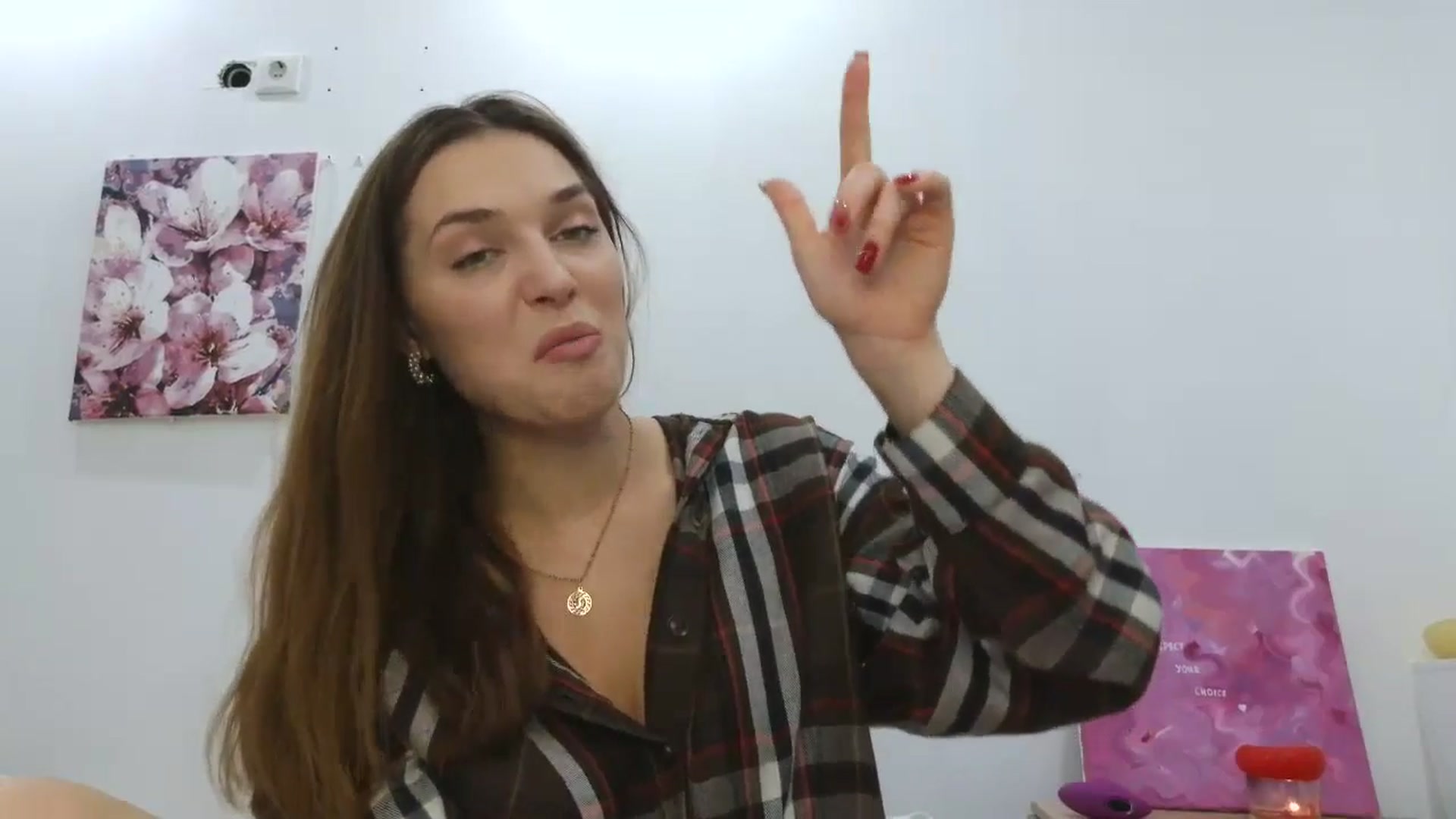Gallery image thumbnail from HaleyReed's myfreecams stream on, 11/21/2025, 12:47 image 7 of 20