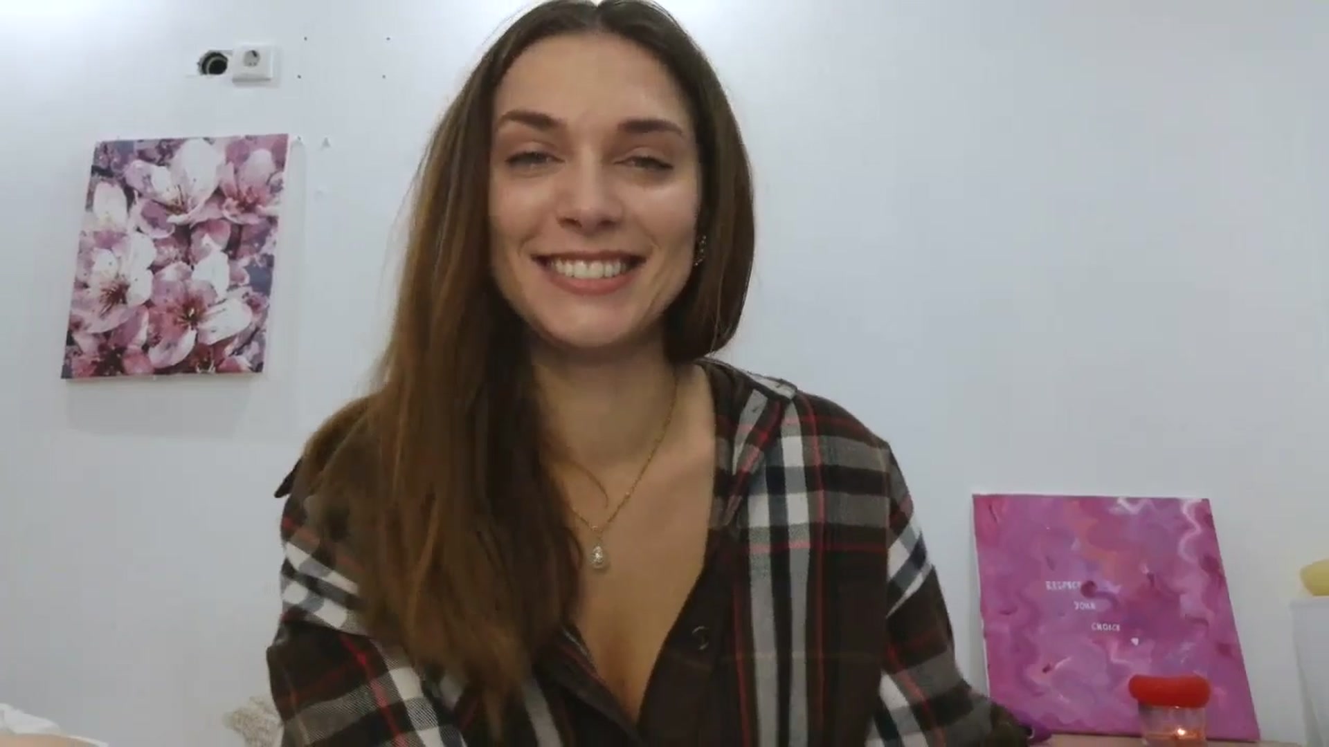 Gallery image thumbnail from HaleyReed's myfreecams stream on, 11/21/2025, 12:47 image 8 of 20