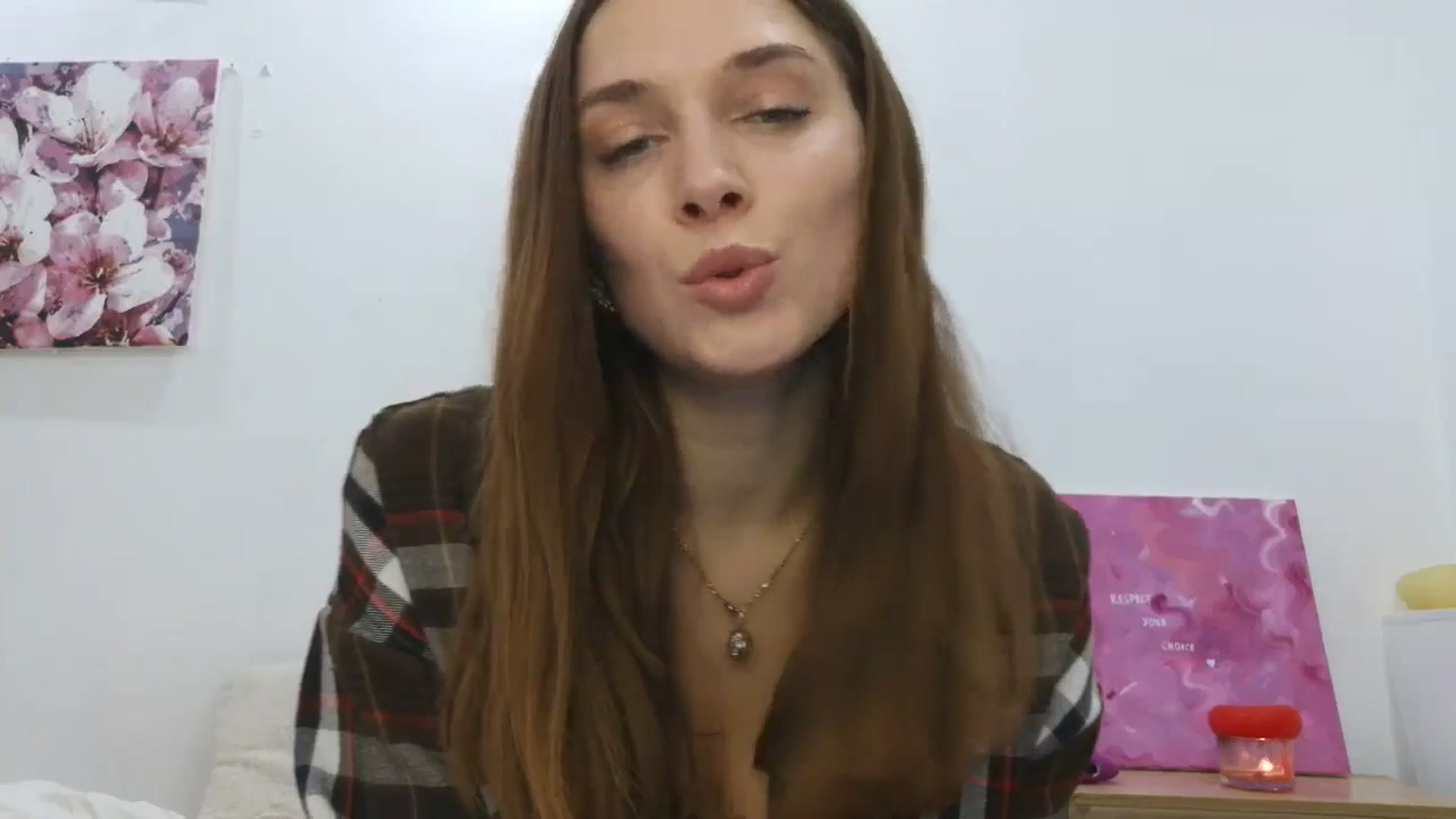 Gallery image thumbnail from HaleyReed's myfreecams stream on, 11/21/2025, 13:15 image 13 of 20