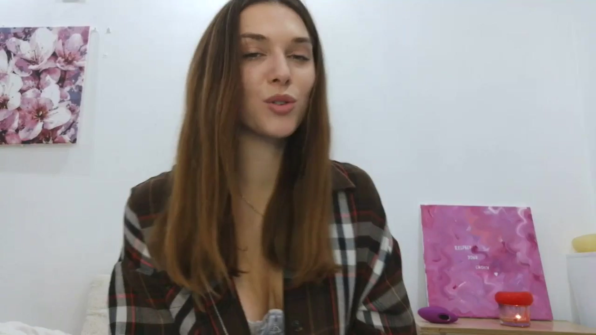 Gallery image thumbnail from HaleyReed's myfreecams stream on, 11/21/2025, 13:15 image 10 of 20