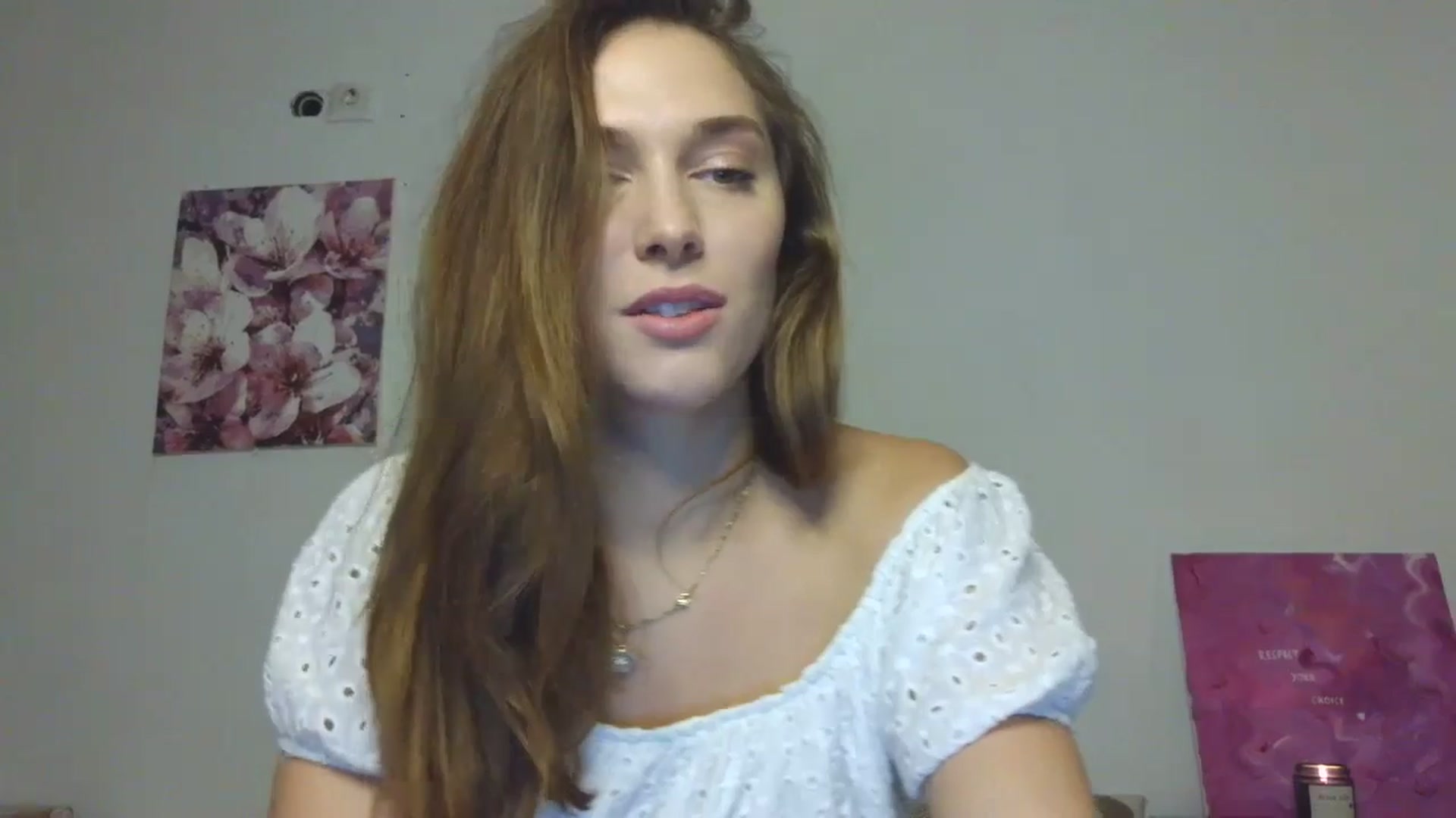 Gallery image thumbnail from HaleyReed's myfreecams stream on, 11/23/2025, 14:12 image 19 of 20