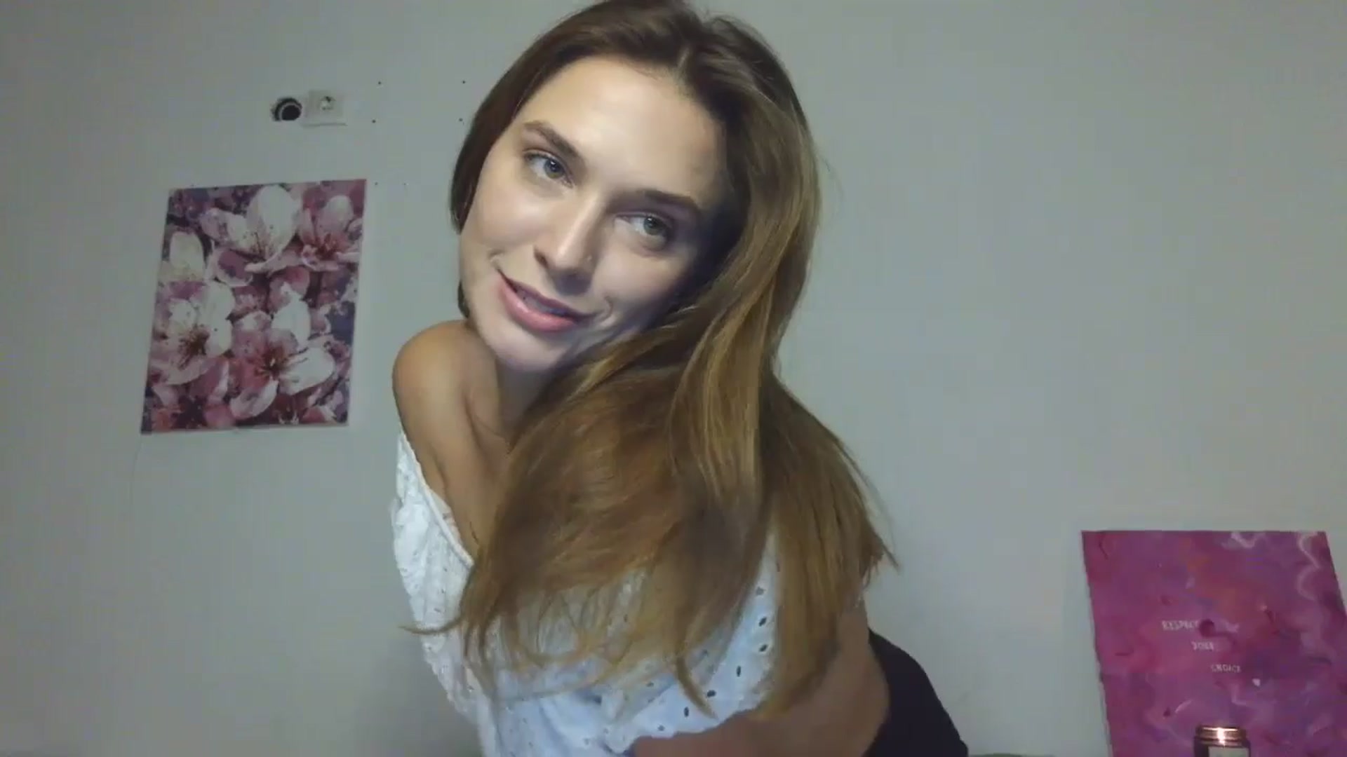 Gallery image thumbnail from HaleyReed's myfreecams stream on, 11/23/2025, 14:12 image 16 of 20