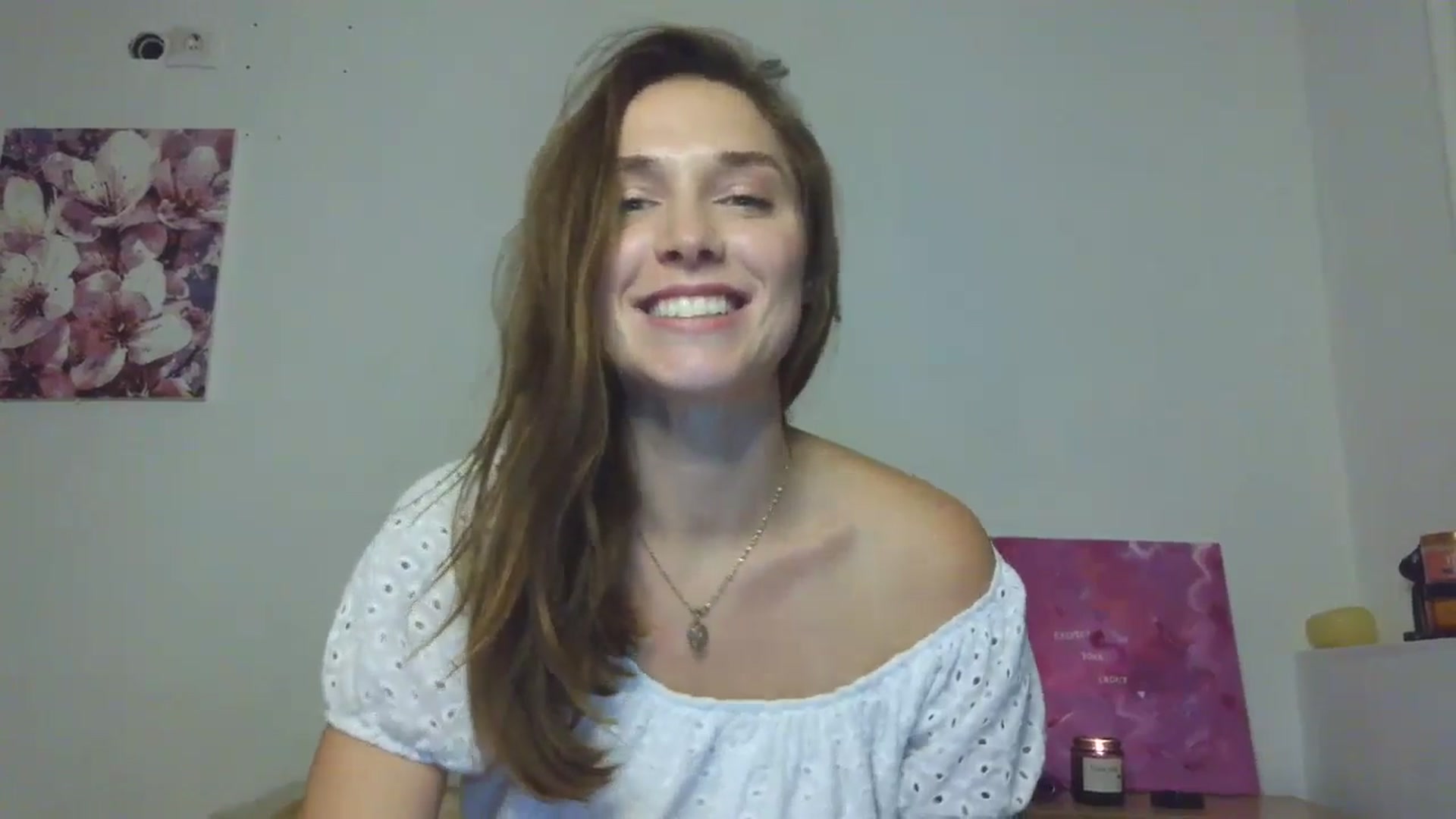 Gallery image thumbnail from HaleyReed's myfreecams stream on, 11/23/2025, 17:16 image 19 of 20