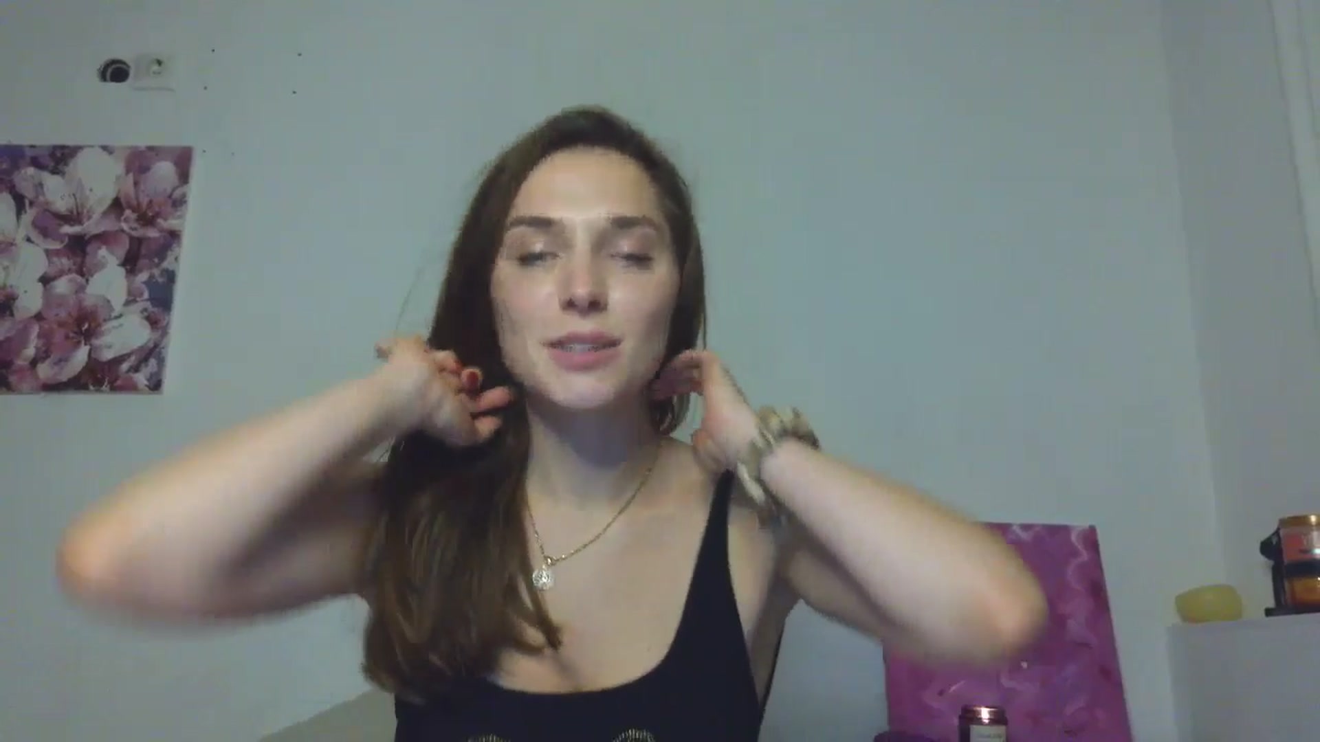 Gallery image thumbnail from HaleyReed's myfreecams stream on, 11/23/2025, 18:29 image 8 of 20