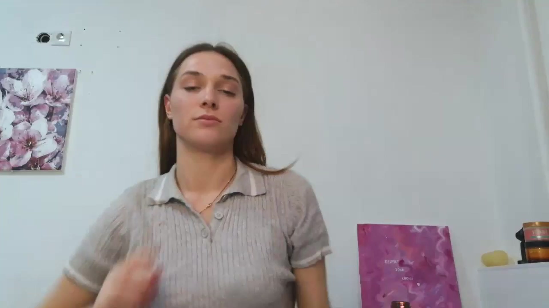 Gallery image thumbnail from HaleyReed's myfreecams stream on, 11/23/2025, 18:29 image 16 of 20