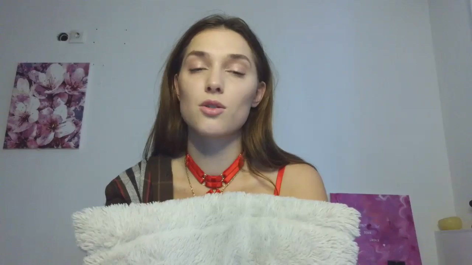 Gallery image thumbnail from HaleyReed's myfreecams stream on, 11/24/2025, 12:00 image 14 of 20