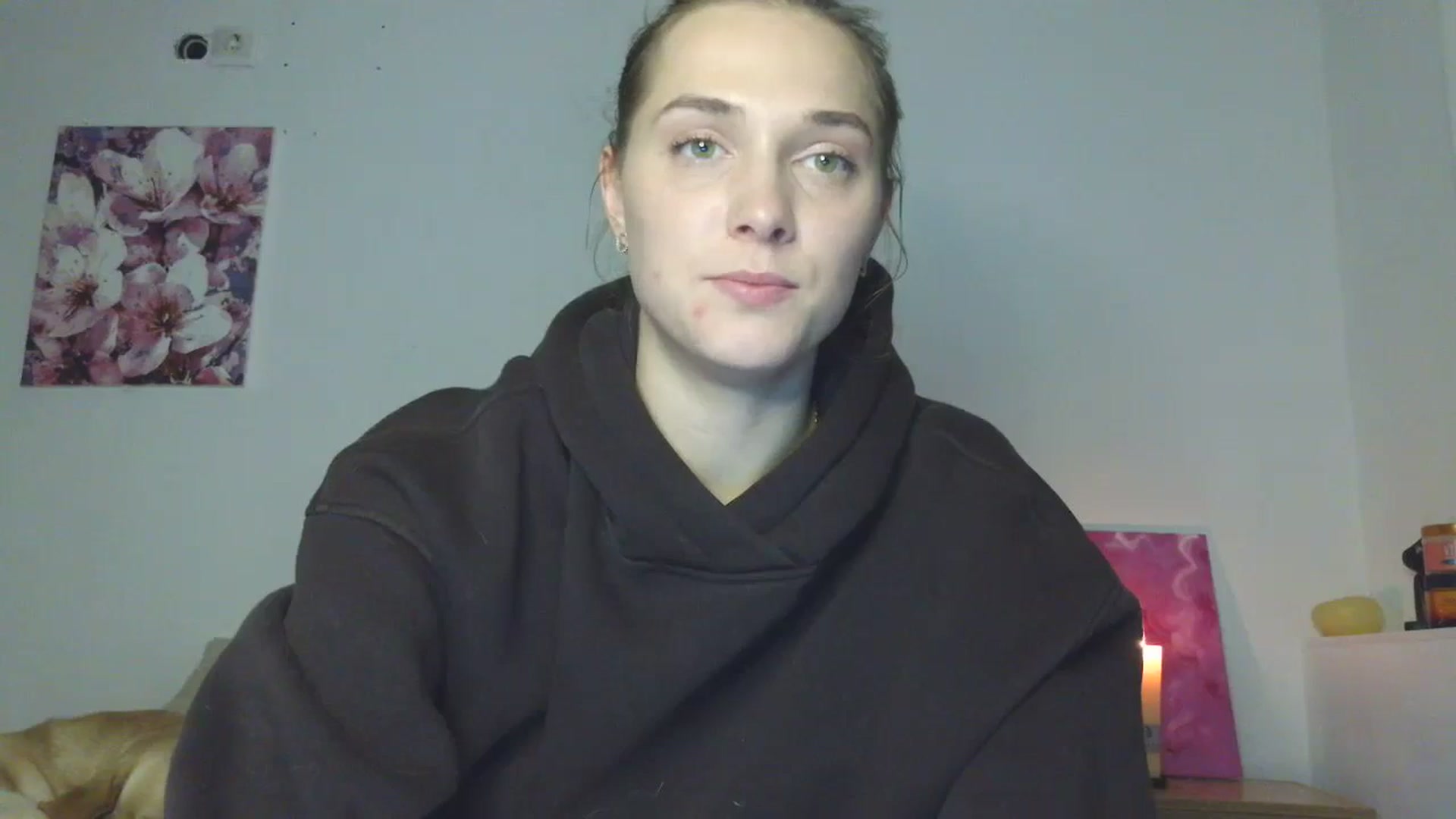 Gallery image thumbnail from HaleyReed's myfreecams stream on, 11/27/2025, 13:34 image 16 of 20