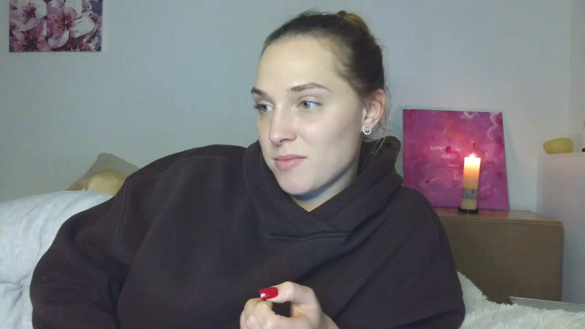 Gallery image thumbnail from HaleyReed's myfreecams stream on, 11/27/2025, 13:34 image 1 of 20