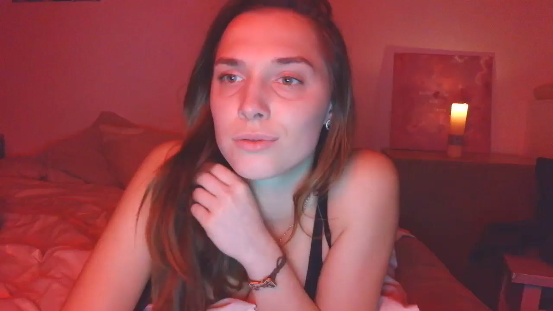 Gallery image thumbnail from HaleyReed's myfreecams stream on, 11/27/2025, 14:20 image 14 of 20