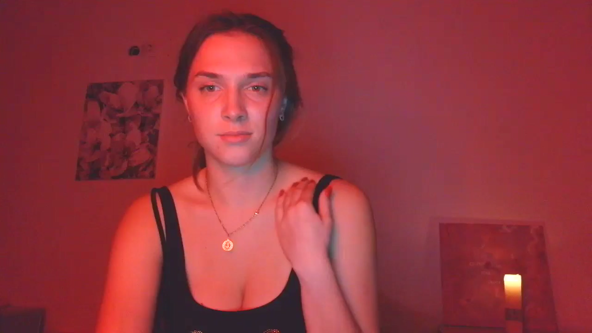 Gallery image thumbnail from HaleyReed's myfreecams stream on, 11/27/2025, 17:18 image 6 of 20