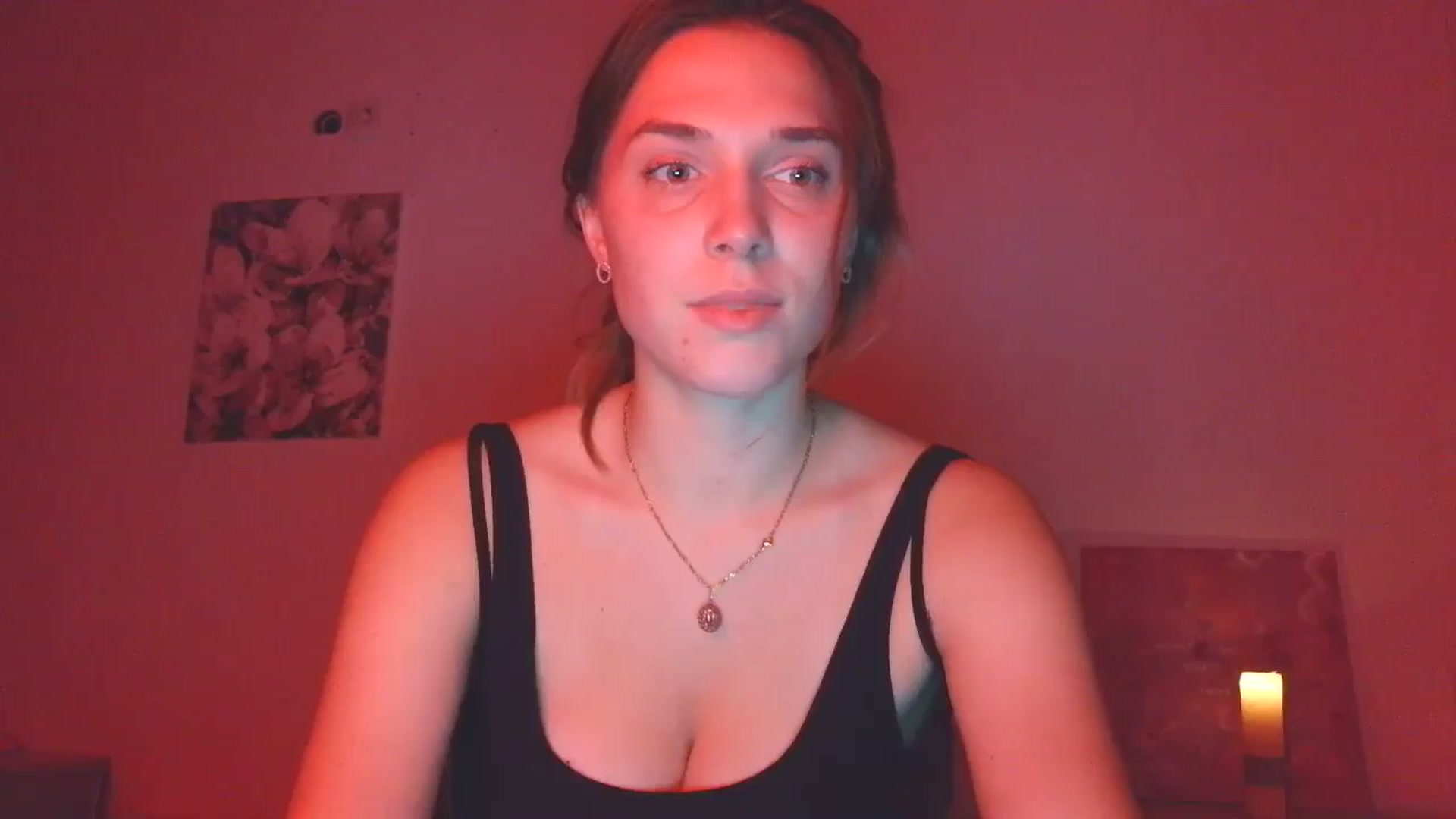 Gallery image thumbnail from HaleyReed's myfreecams stream on, 11/27/2025, 17:18 image 8 of 20