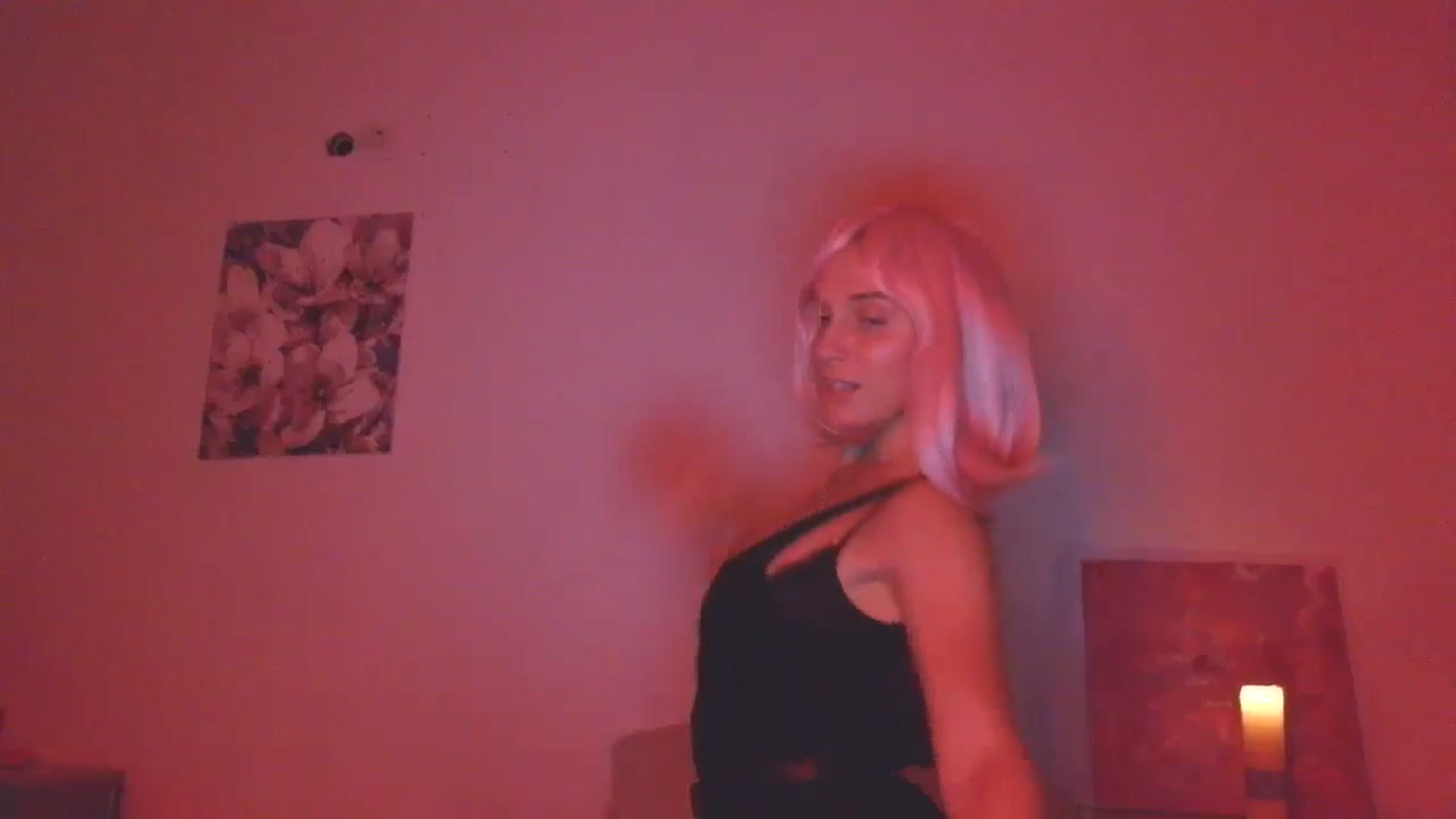 Gallery image thumbnail from HaleyReed's myfreecams stream on, 11/27/2025, 17:18 image 14 of 20
