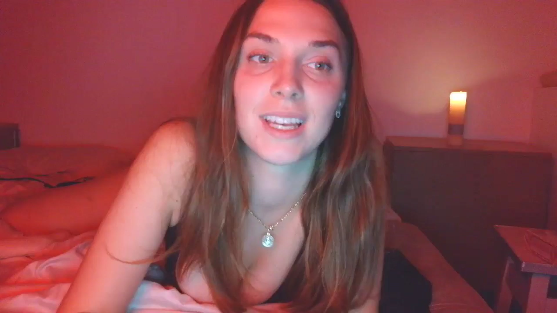 Gallery image thumbnail from HaleyReed's myfreecams stream on, 11/27/2025, 17:53 image 15 of 20