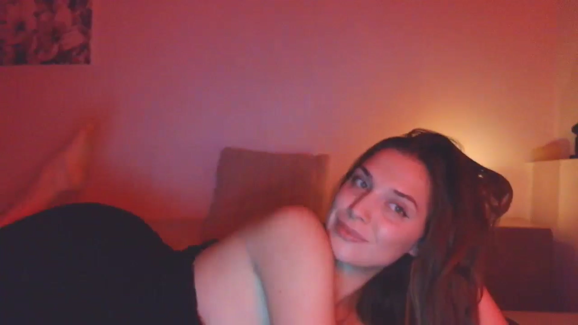 Gallery image thumbnail from HaleyReed's myfreecams stream on, 11/30/2025, 14:35 image 5 of 20