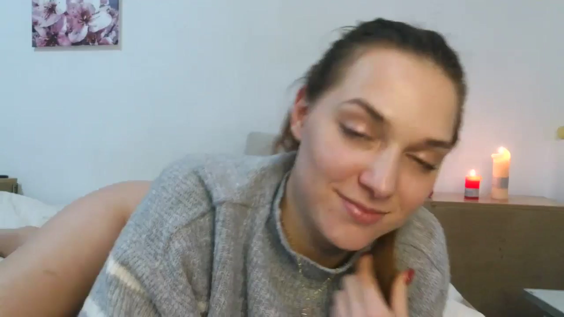 Gallery image thumbnail from HaleyReed's myfreecams stream on, 11/30/2025, 18:07 image 15 of 20