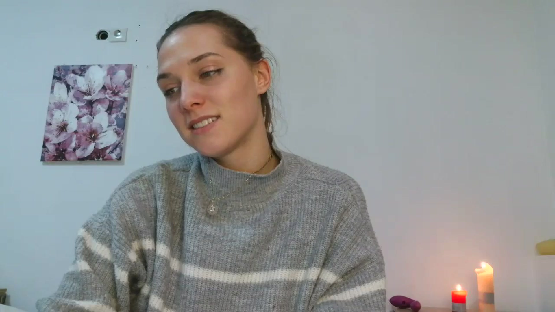 Gallery image thumbnail from HaleyReed's myfreecams stream on, 11/30/2025, 18:07 image 16 of 20