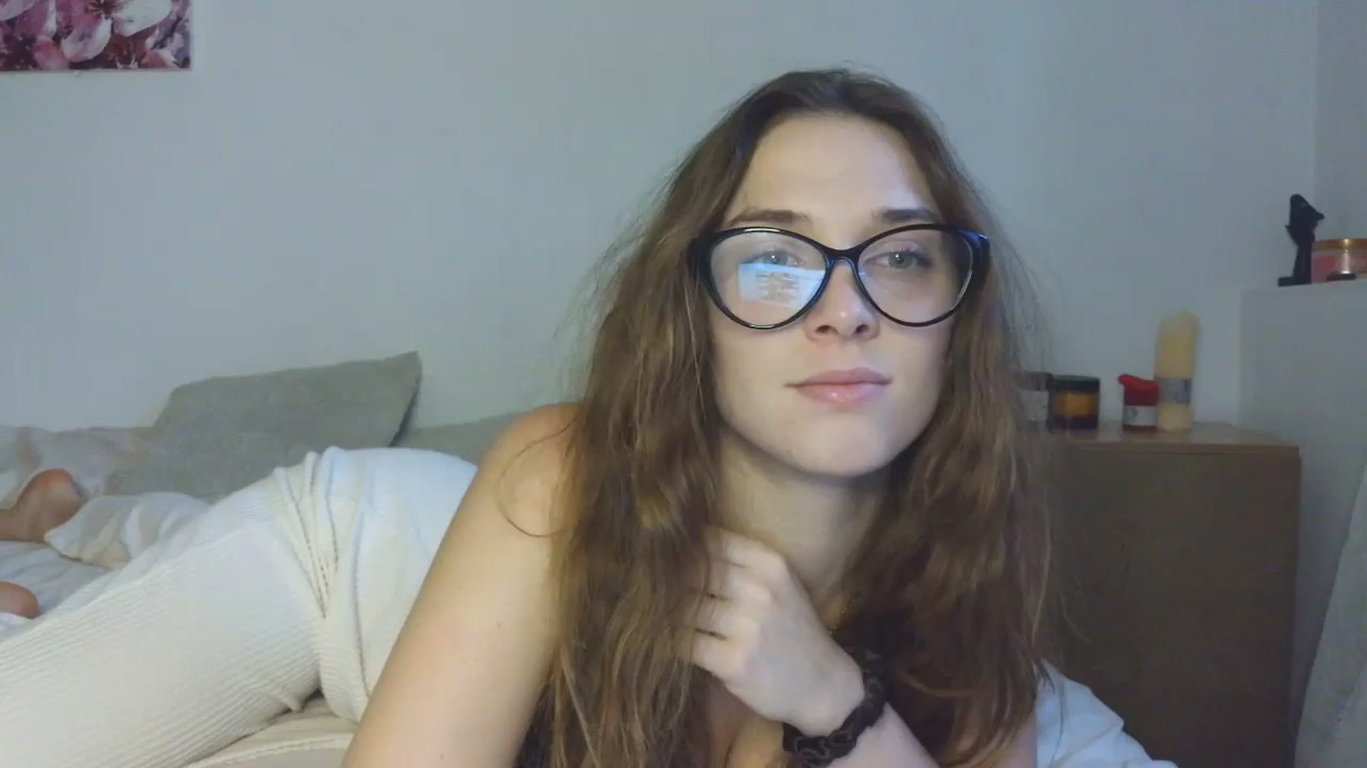 Gallery image thumbnail from HaleyReed's myfreecams stream on, 12/02/2025, 10:45 image 9 of 20