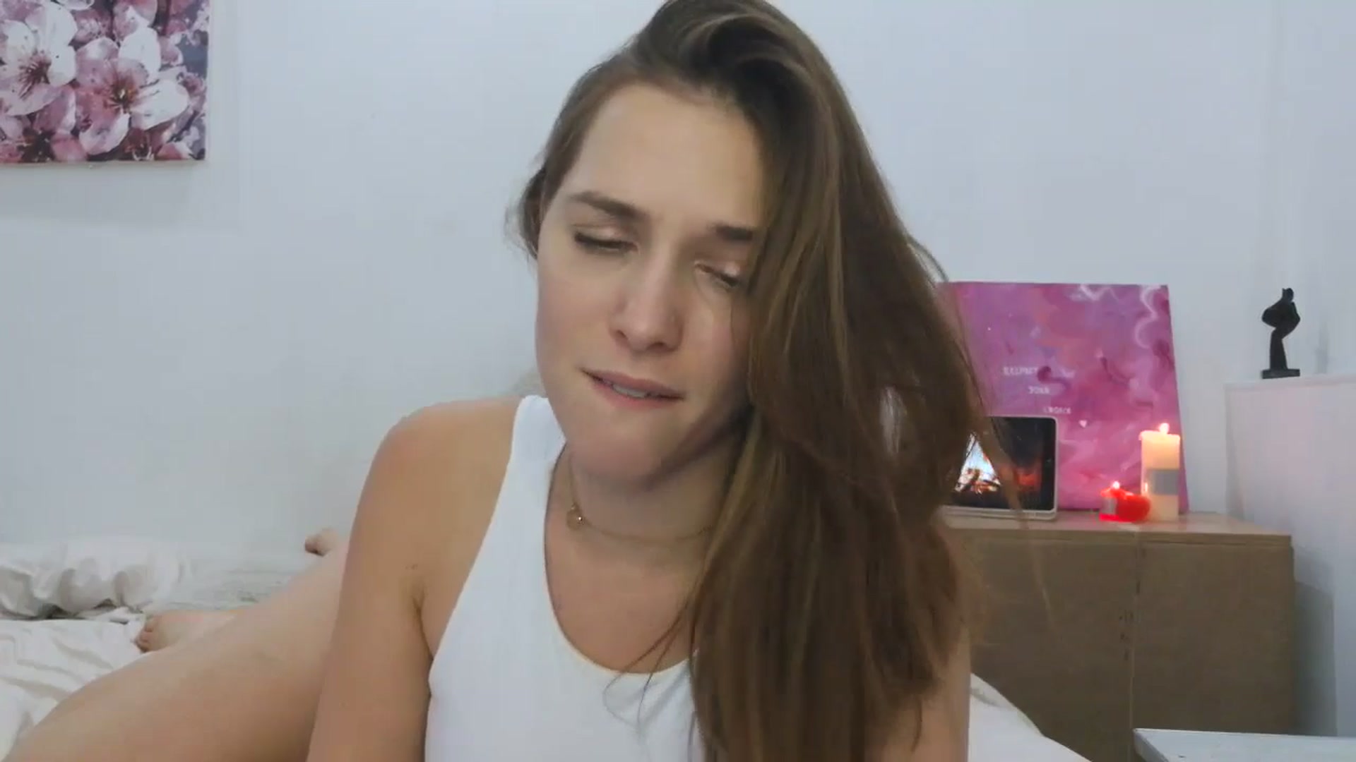 Gallery image thumbnail from HaleyReed's myfreecams stream on, 12/05/2025, 13:38 image 4 of 20