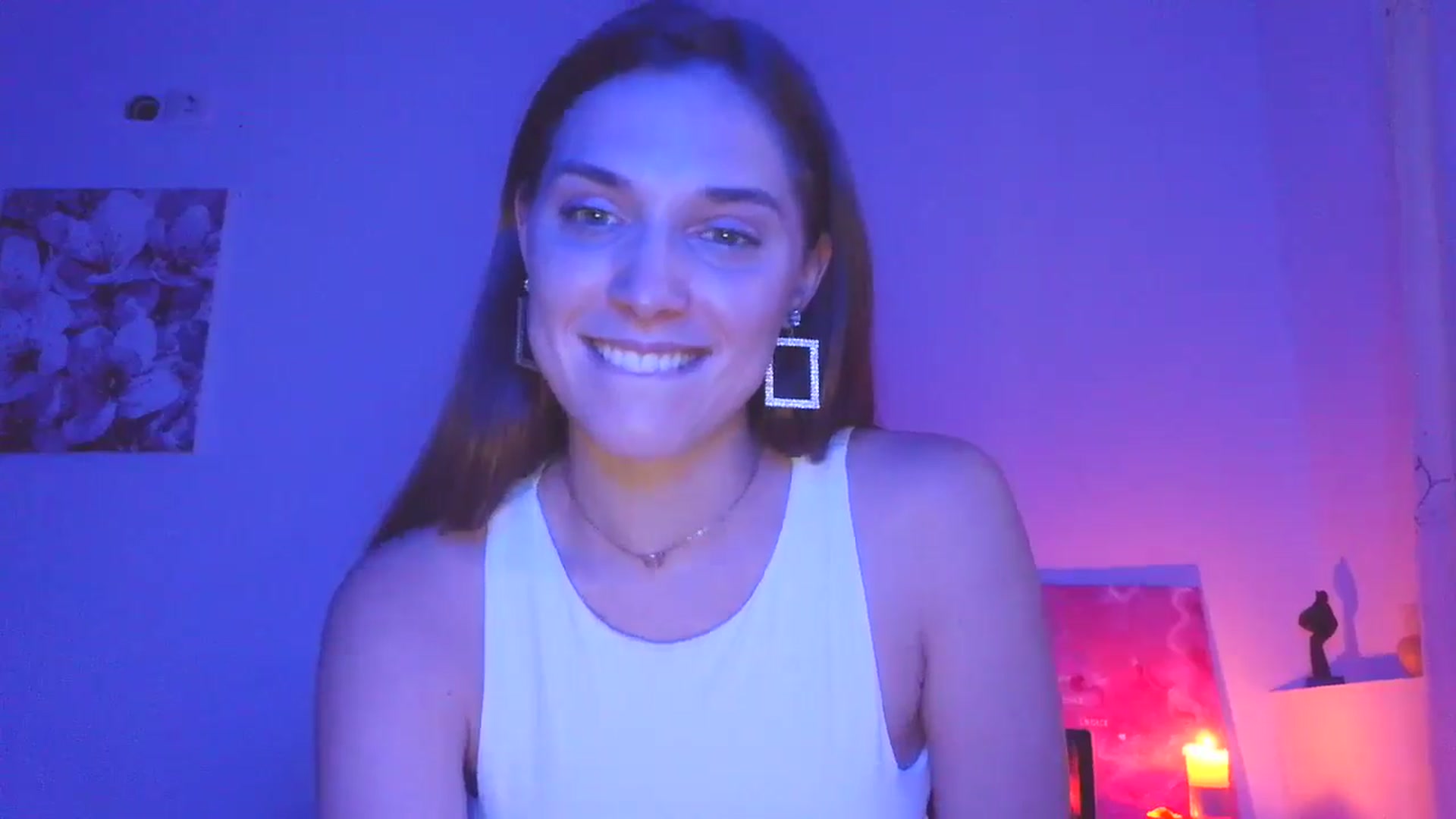 Gallery image thumbnail from HaleyReed's myfreecams stream on, 12/05/2025, 13:38 image 17 of 20
