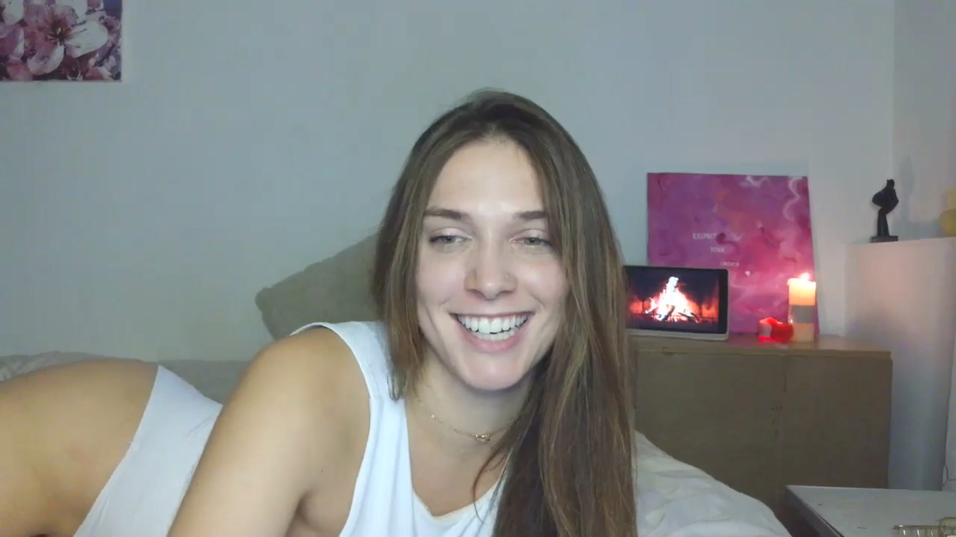 Gallery image thumbnail from HaleyReed's myfreecams stream on, 12/05/2025, 13:38 image 15 of 20