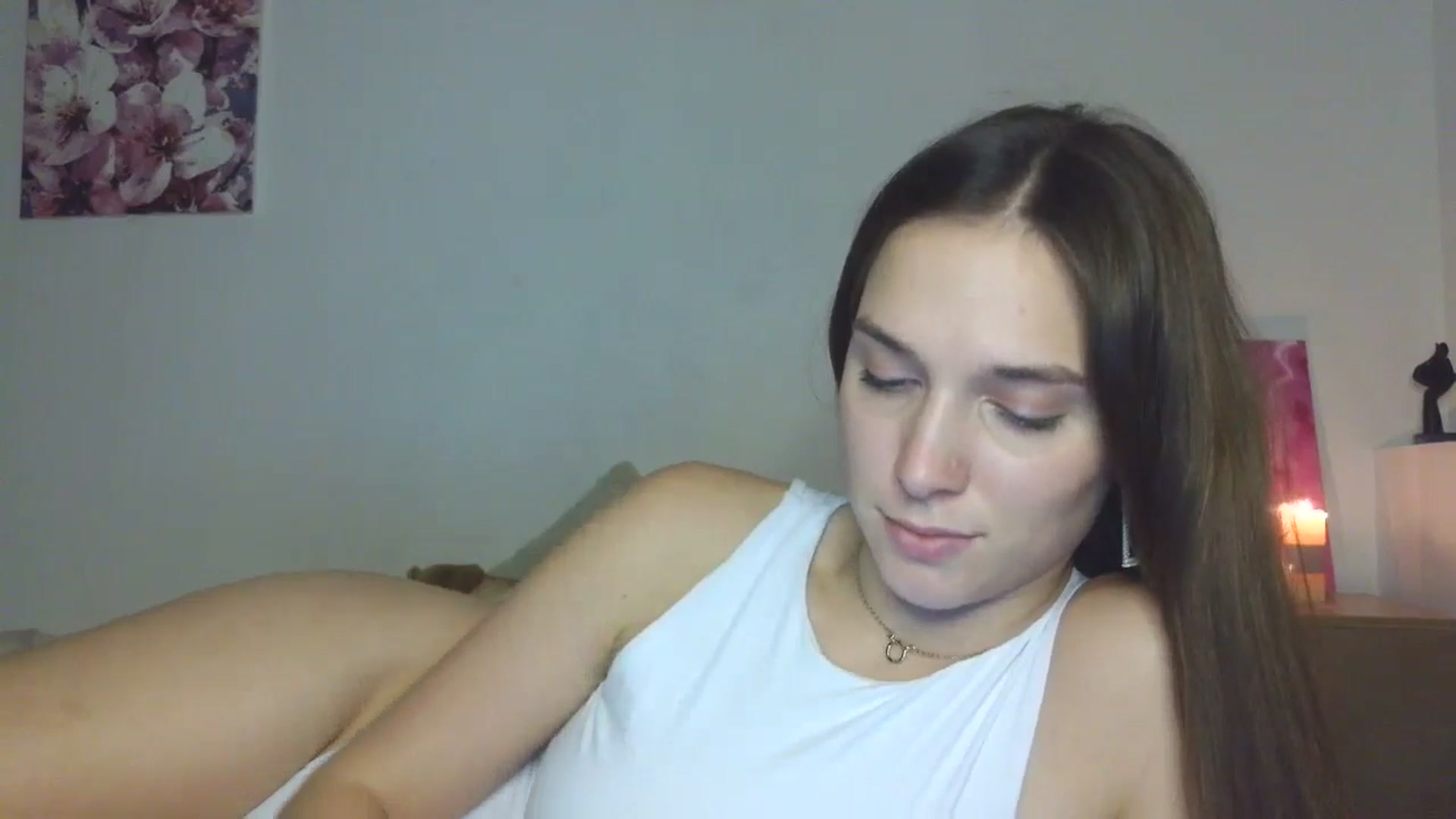 Gallery image thumbnail from HaleyReed's myfreecams stream on, 12/05/2025, 17:06 image 14 of 20